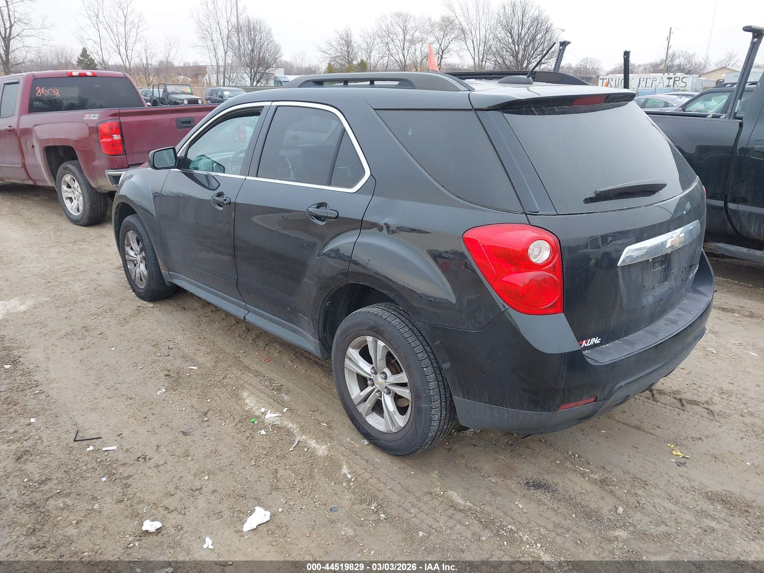 CHEVROLET EQUINOX image 3