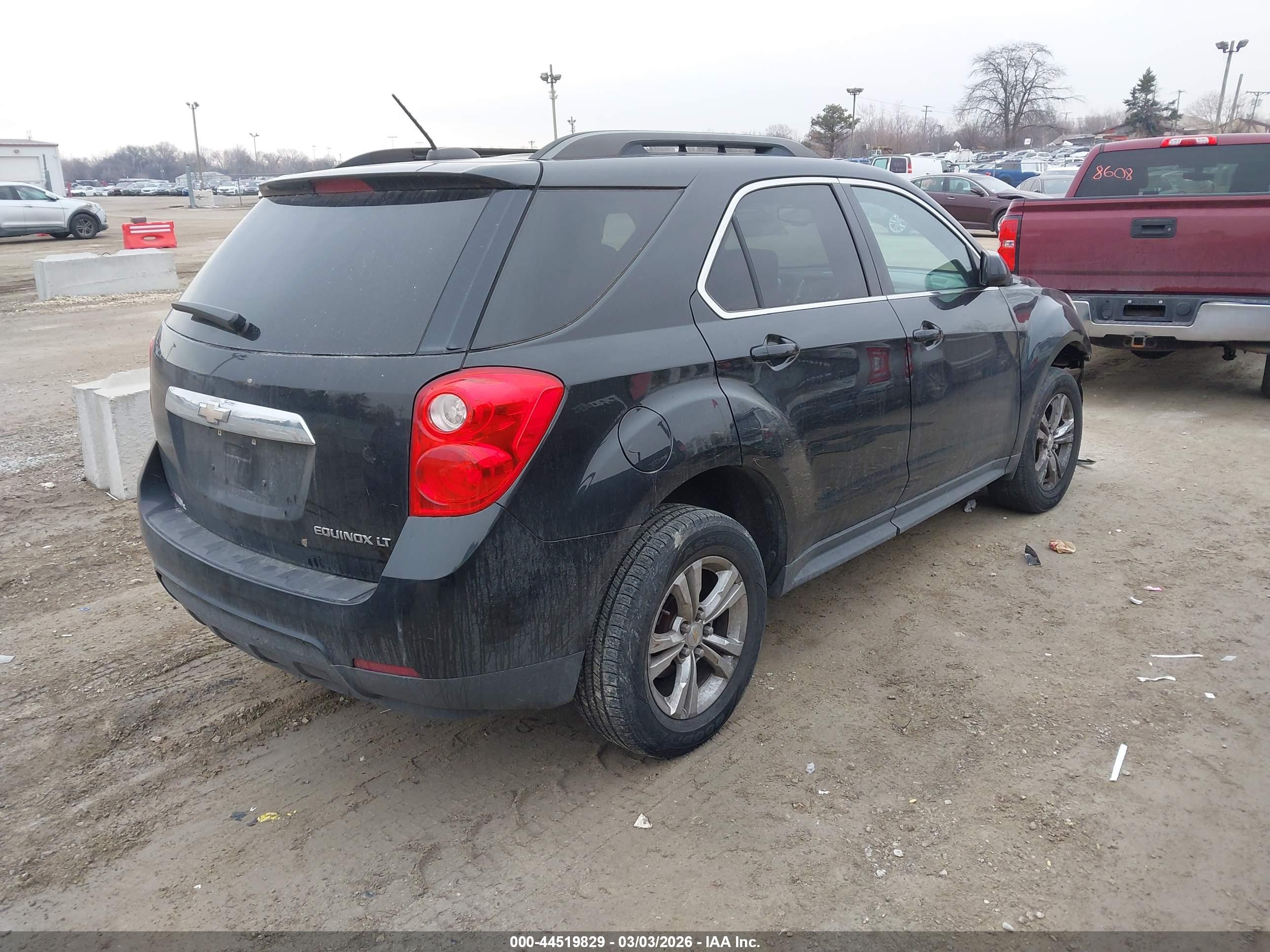 CHEVROLET EQUINOX image 4