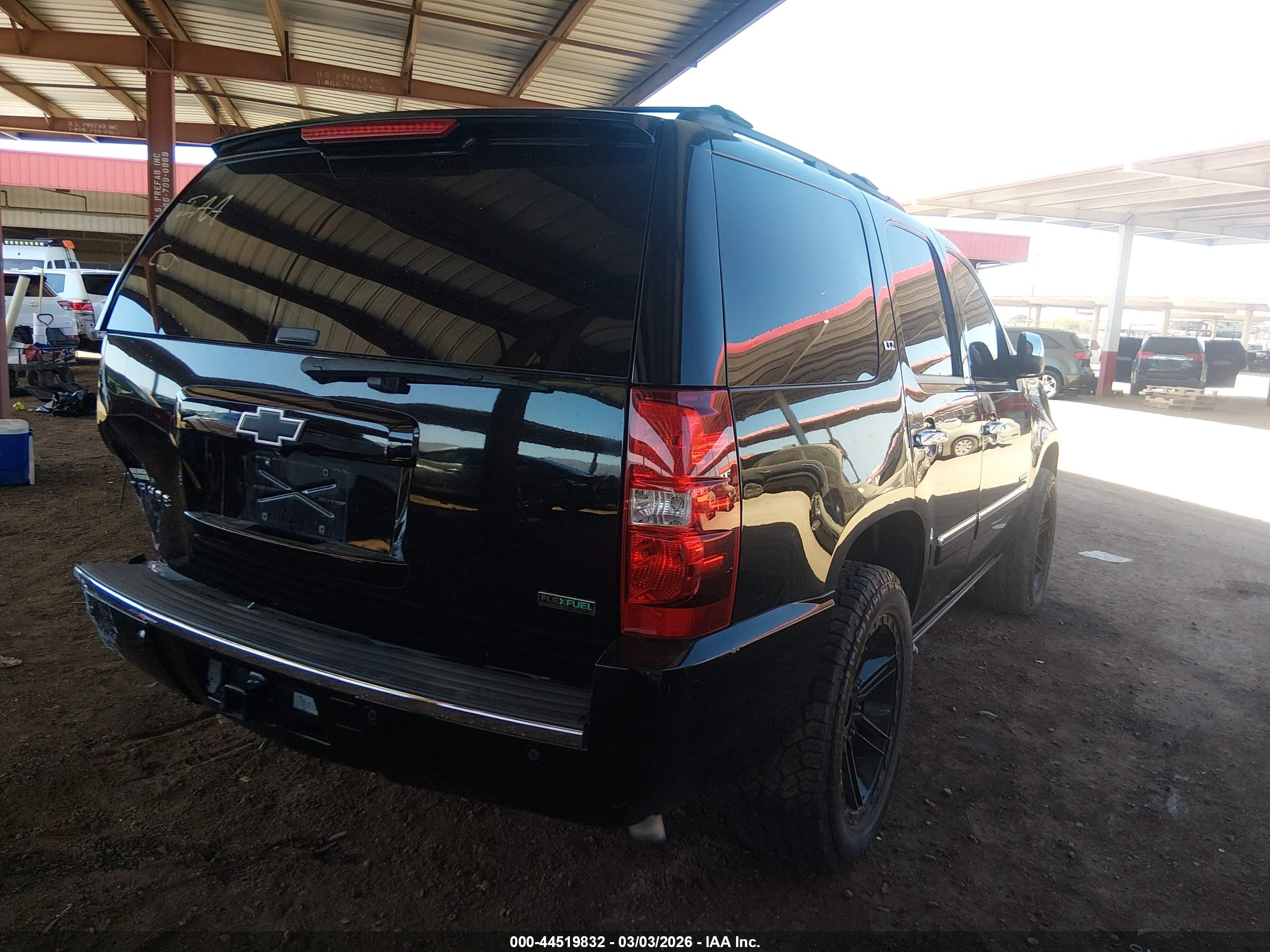 CHEVROLET TAHOE image 4