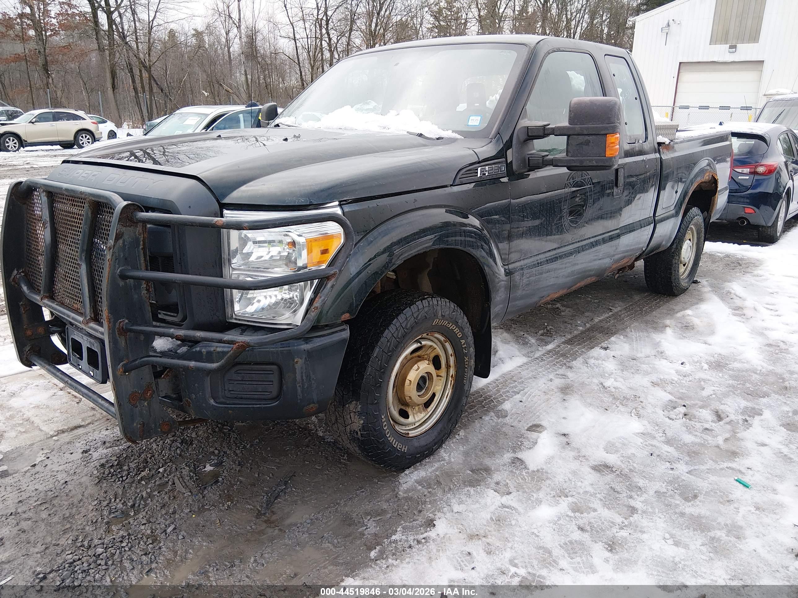 FORD F-250 image 2