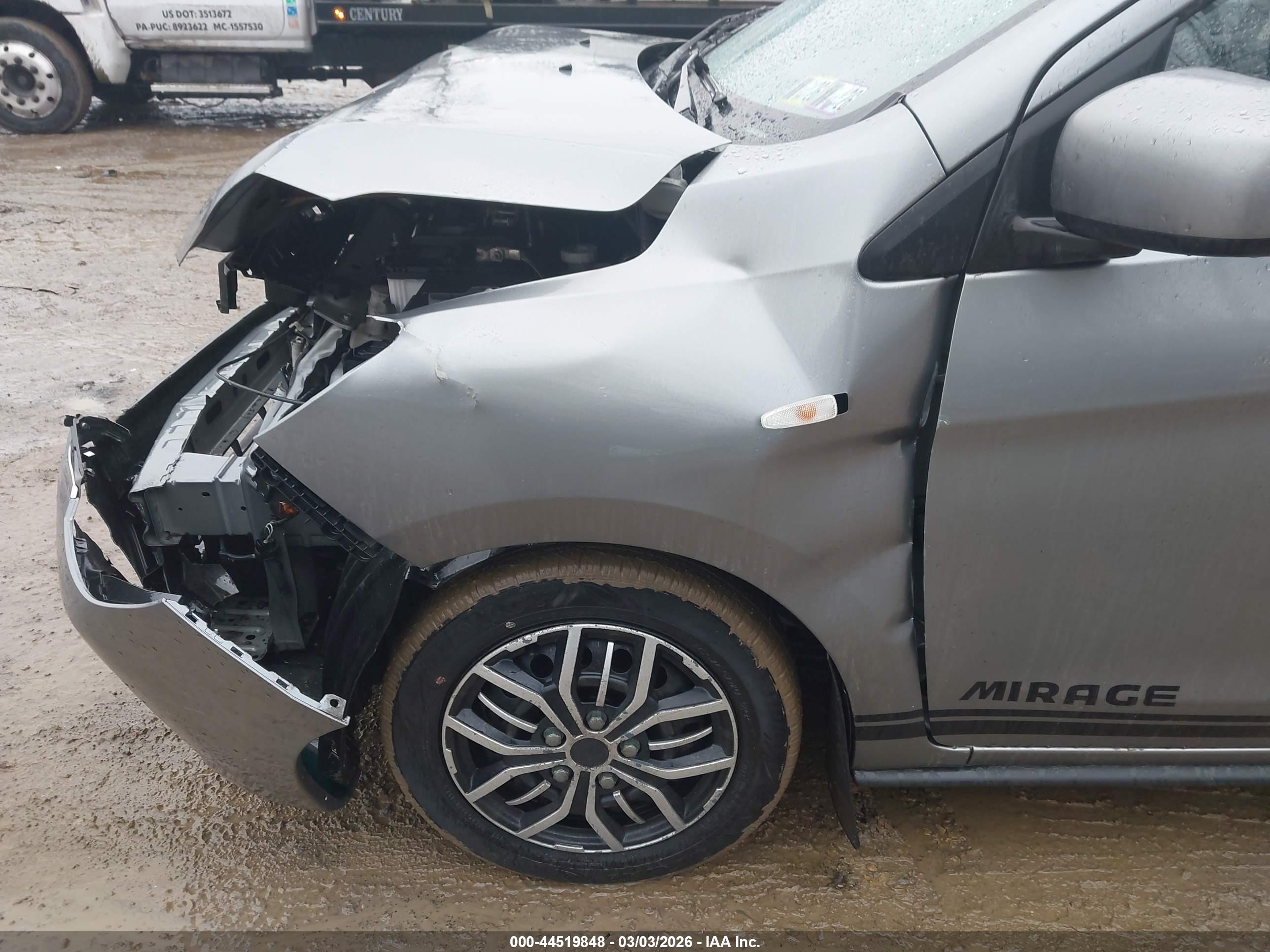 MITSUBISHI MIRAGE image 6