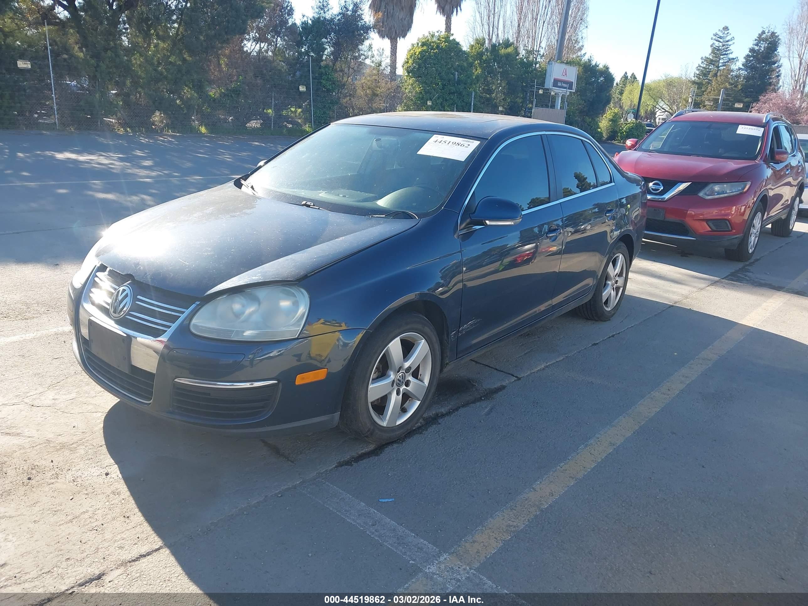 VOLKSWAGEN JETTA image 2
