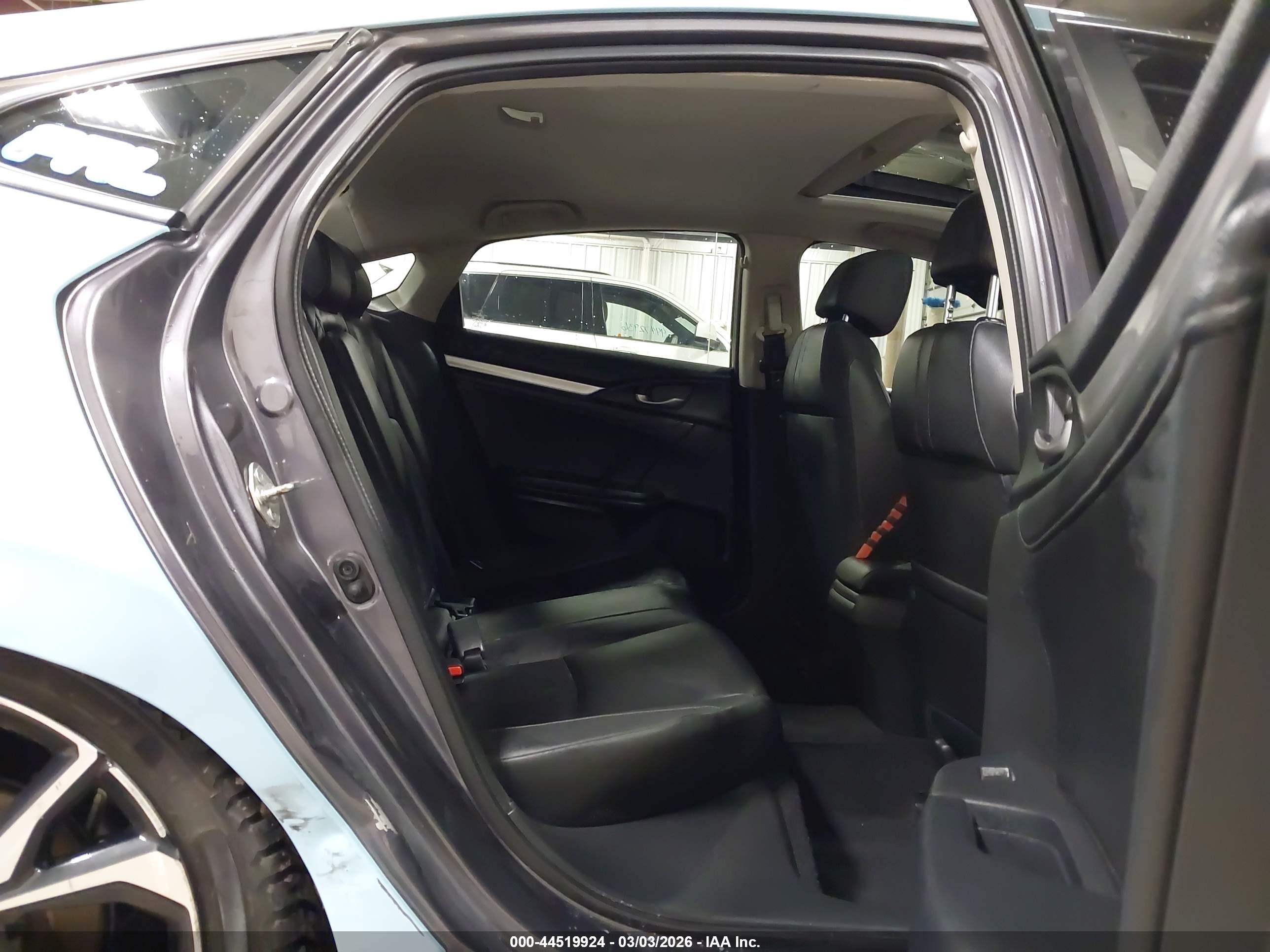 HONDA CIVIC image 8