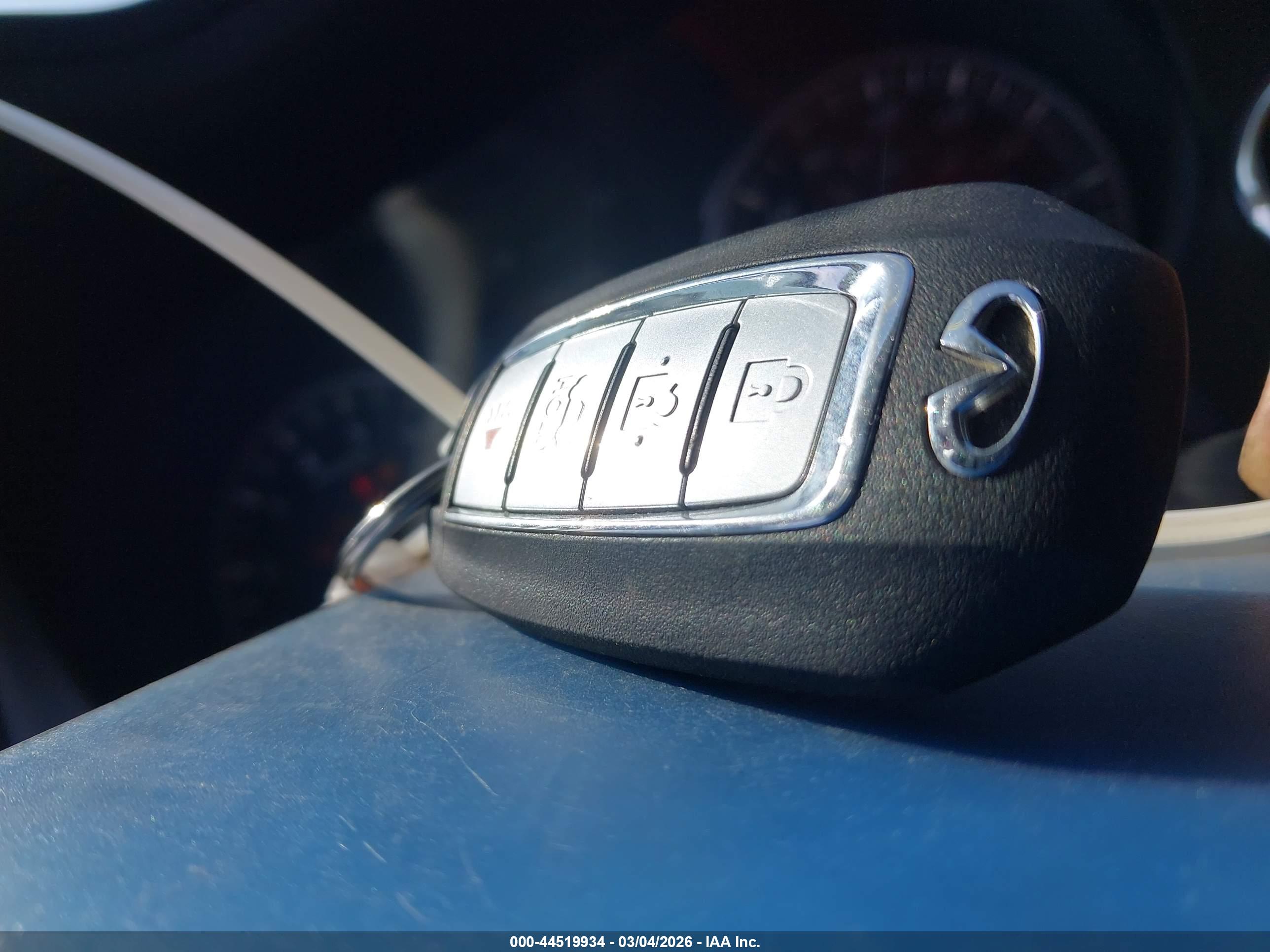 INFINITI Q50 image 11