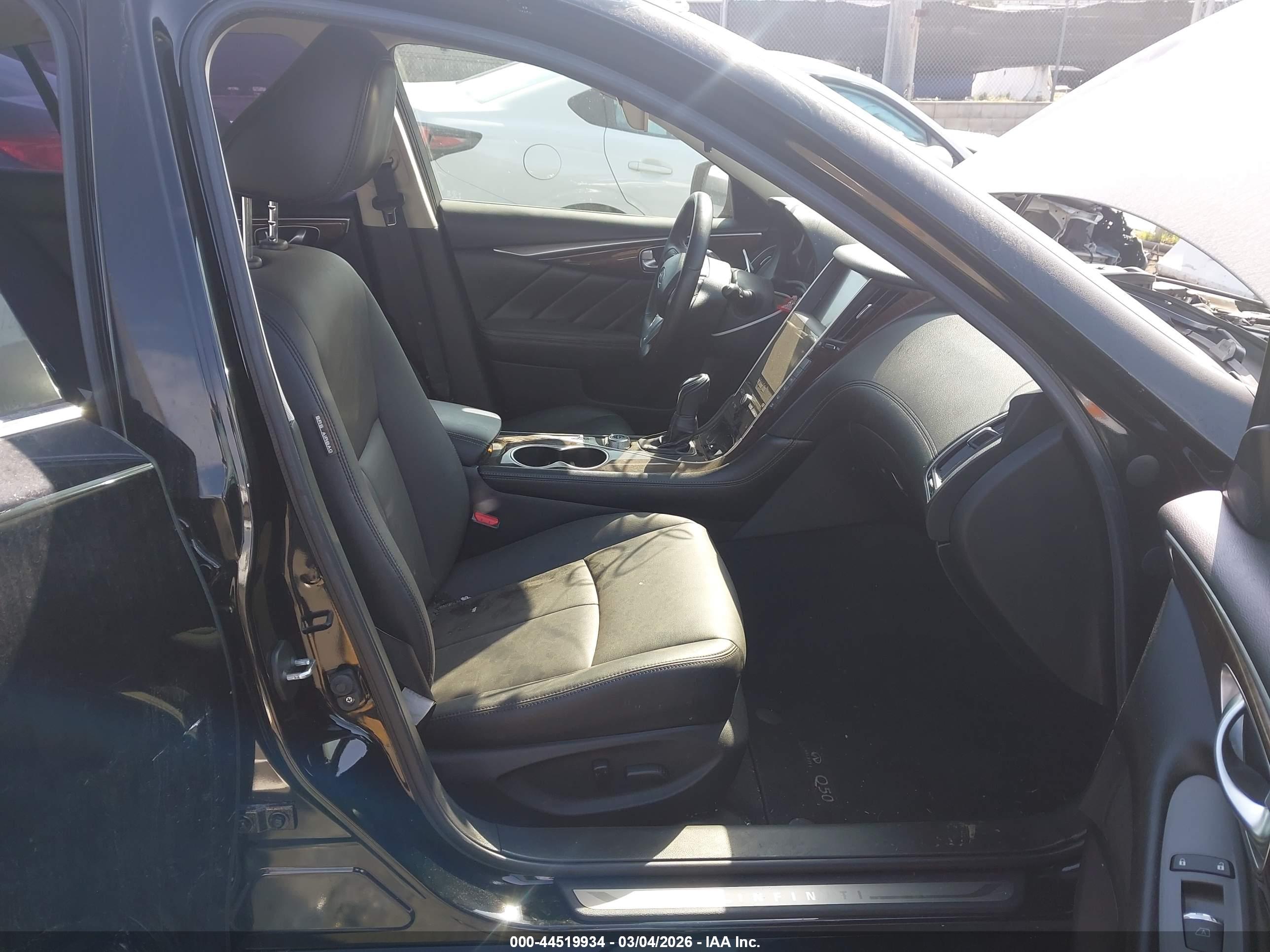 INFINITI Q50 image 5