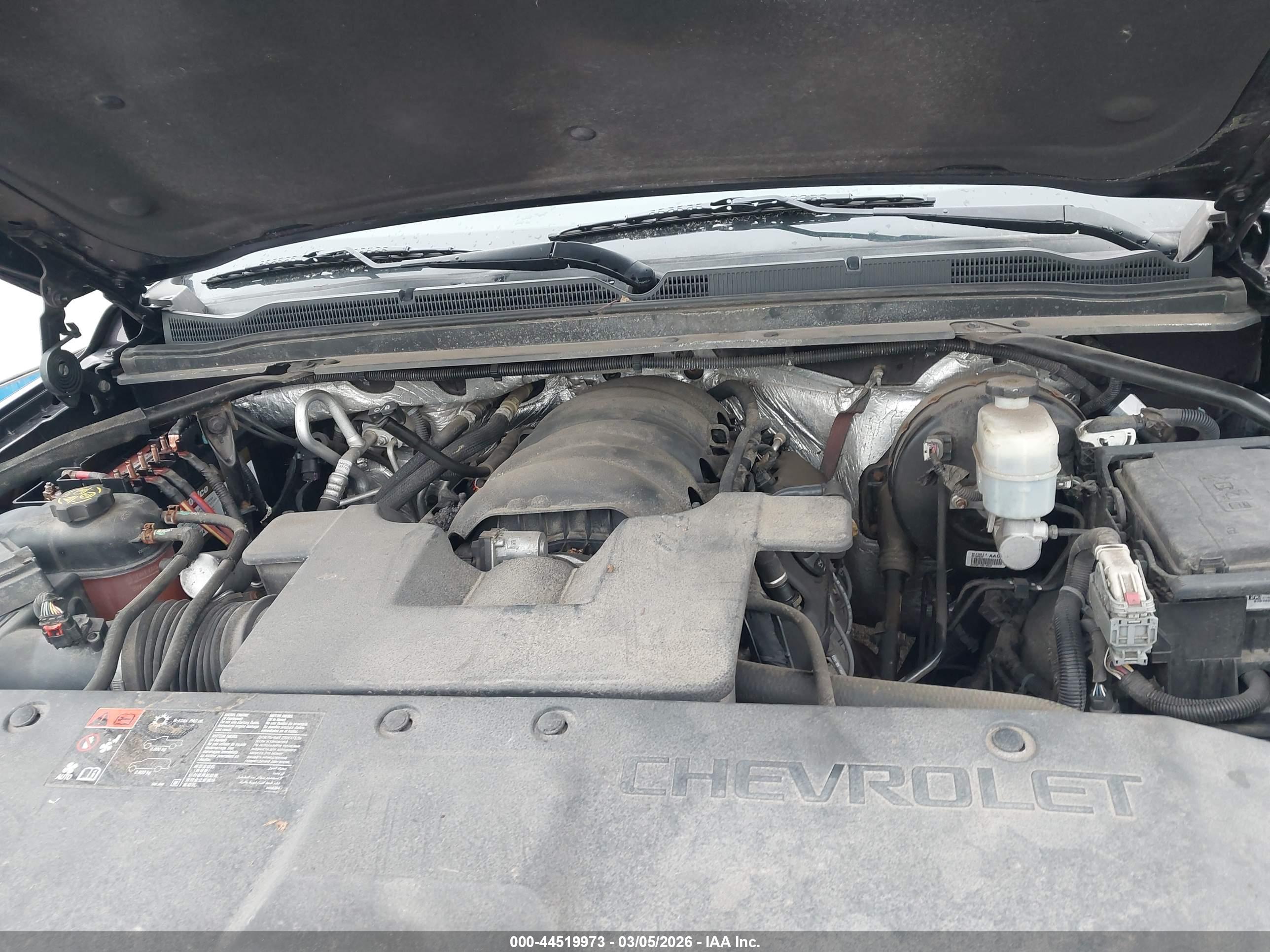 CHEVROLET TAHOE image 10