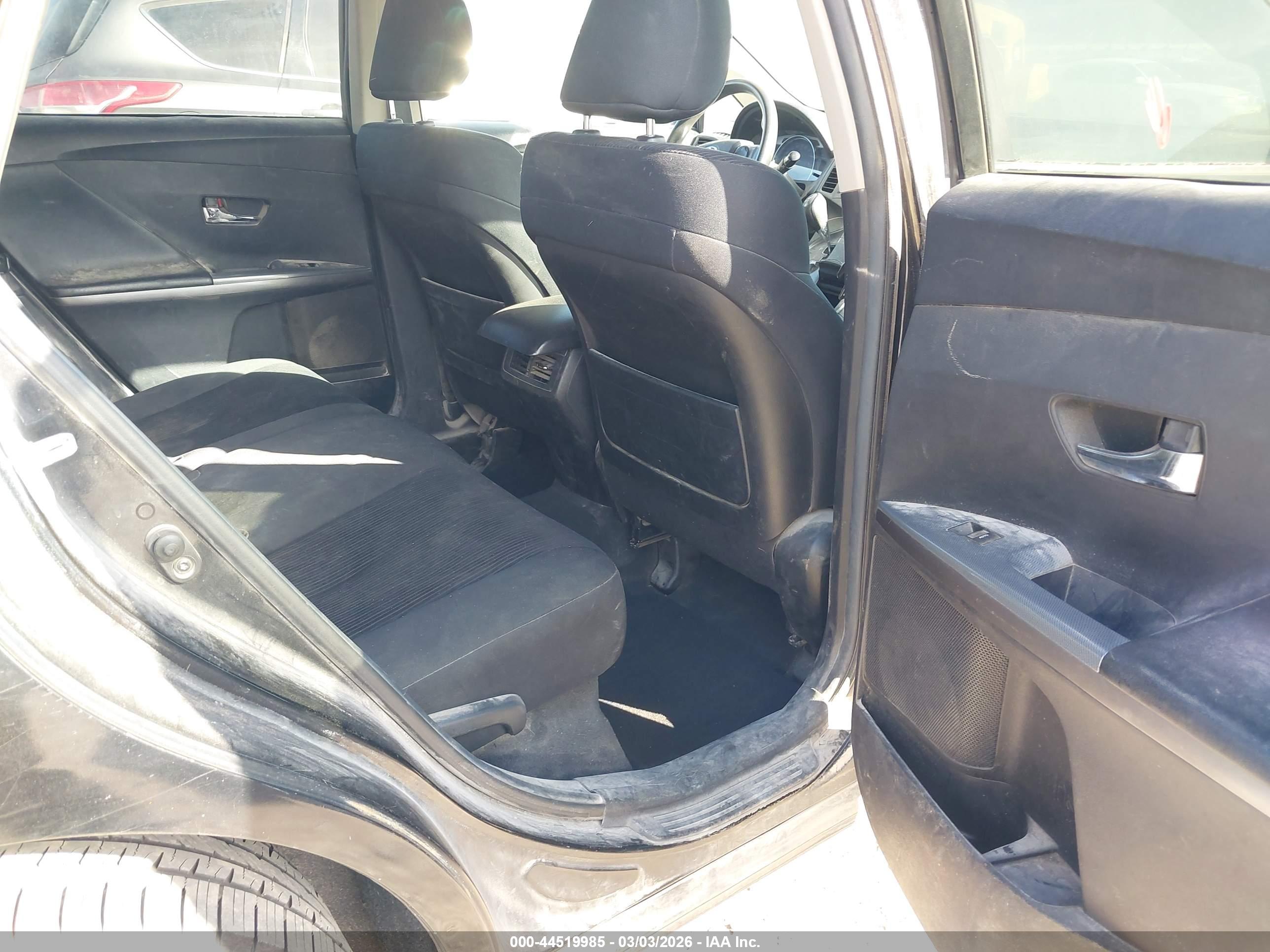 TOYOTA VENZA image 8