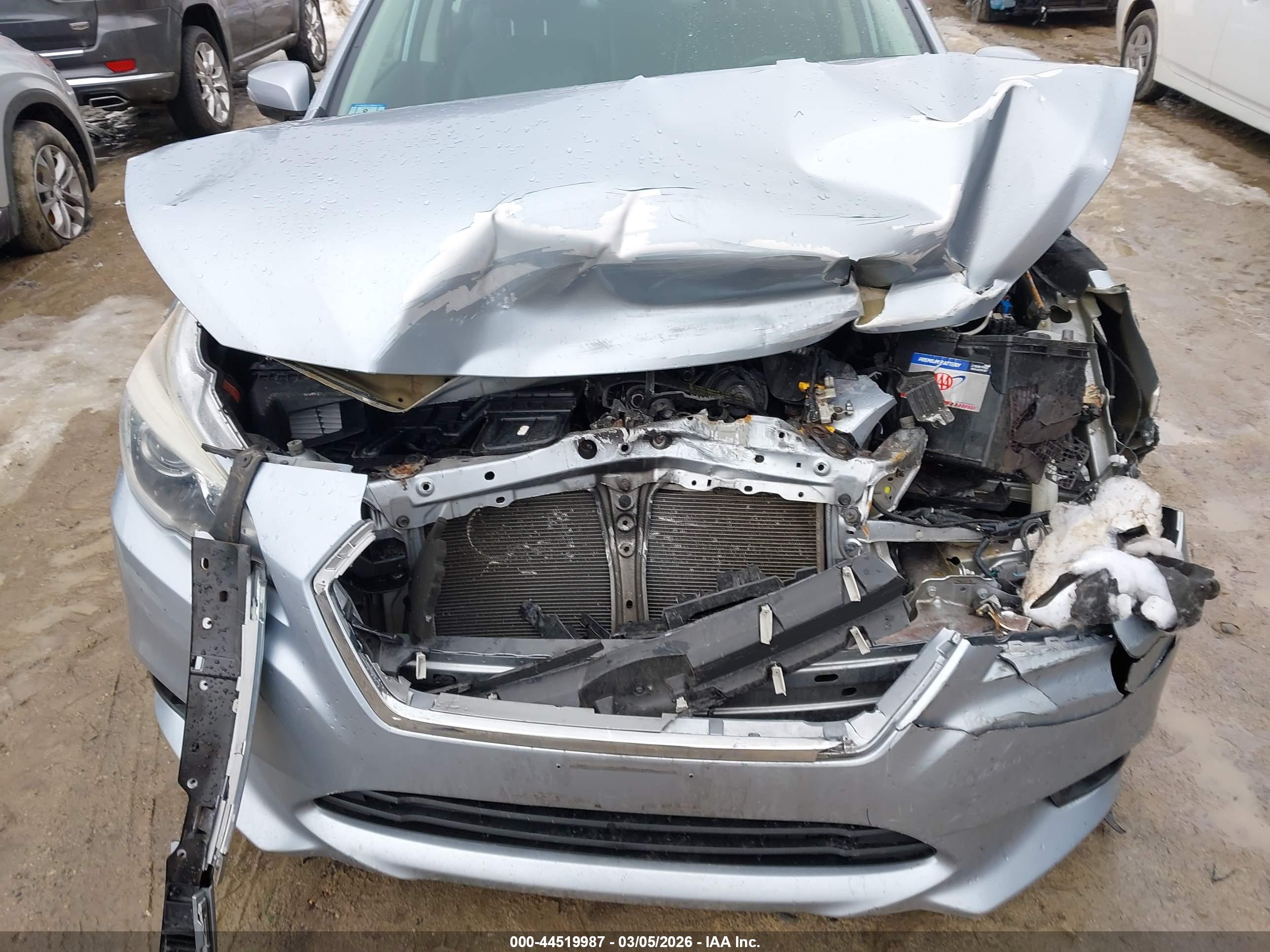 SUBARU LEGACY image 6