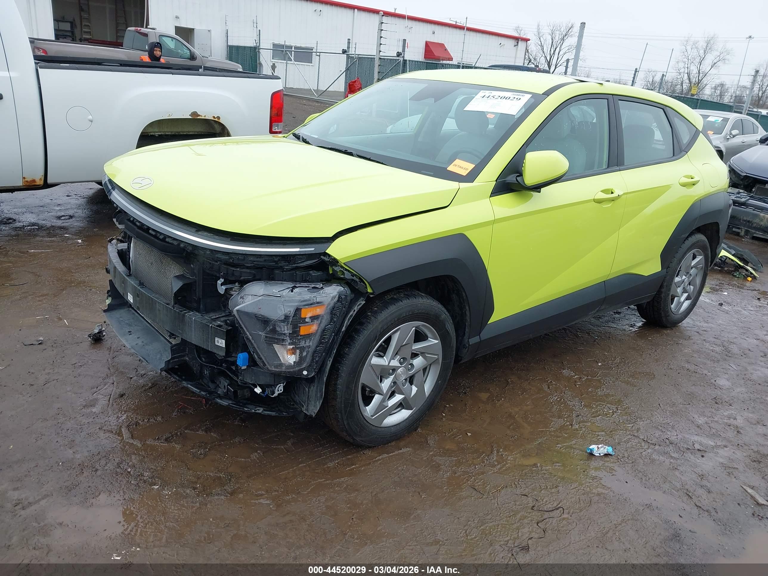 HYUNDAI KONA image 2