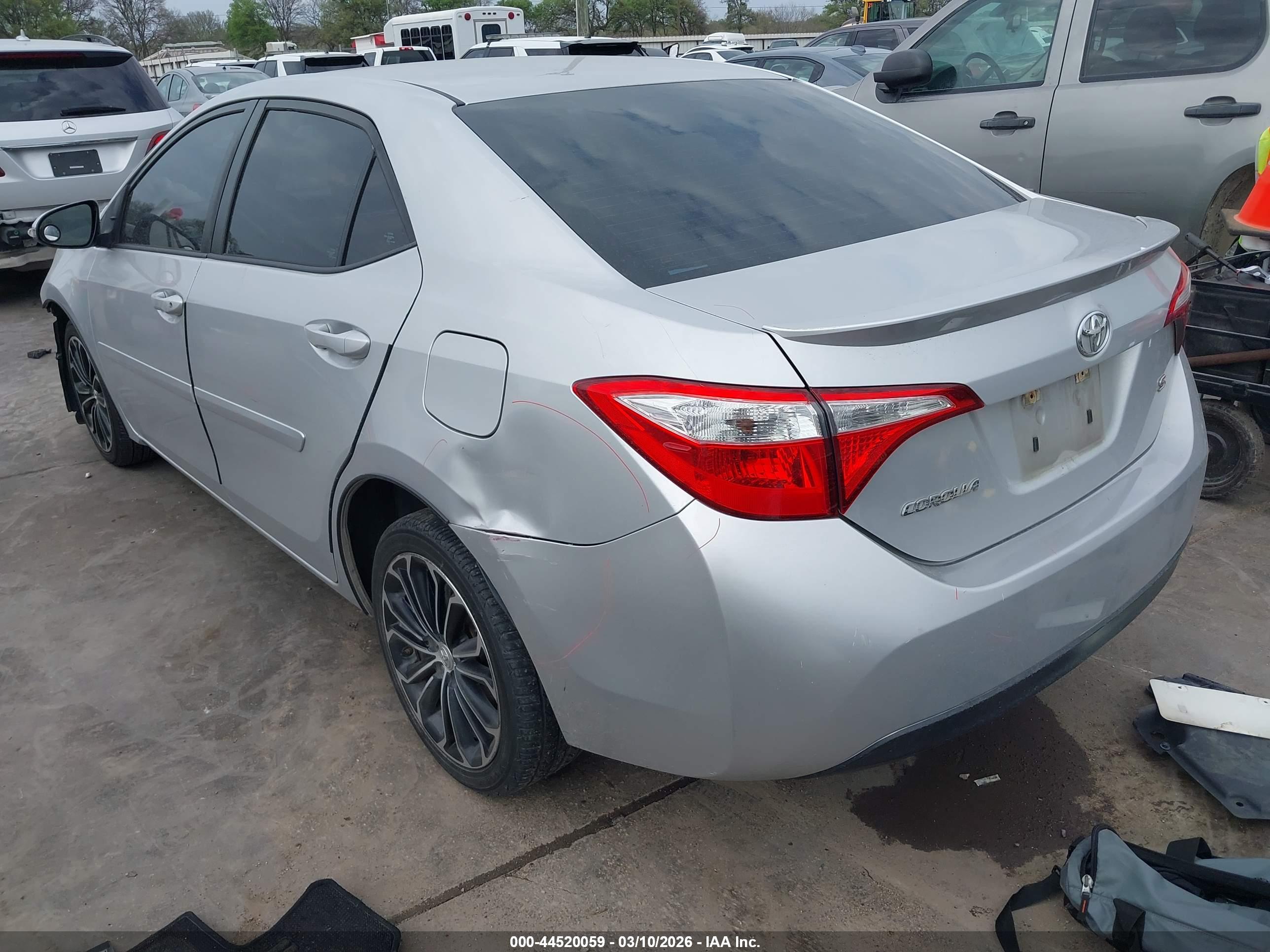 TOYOTA COROLLA image 3