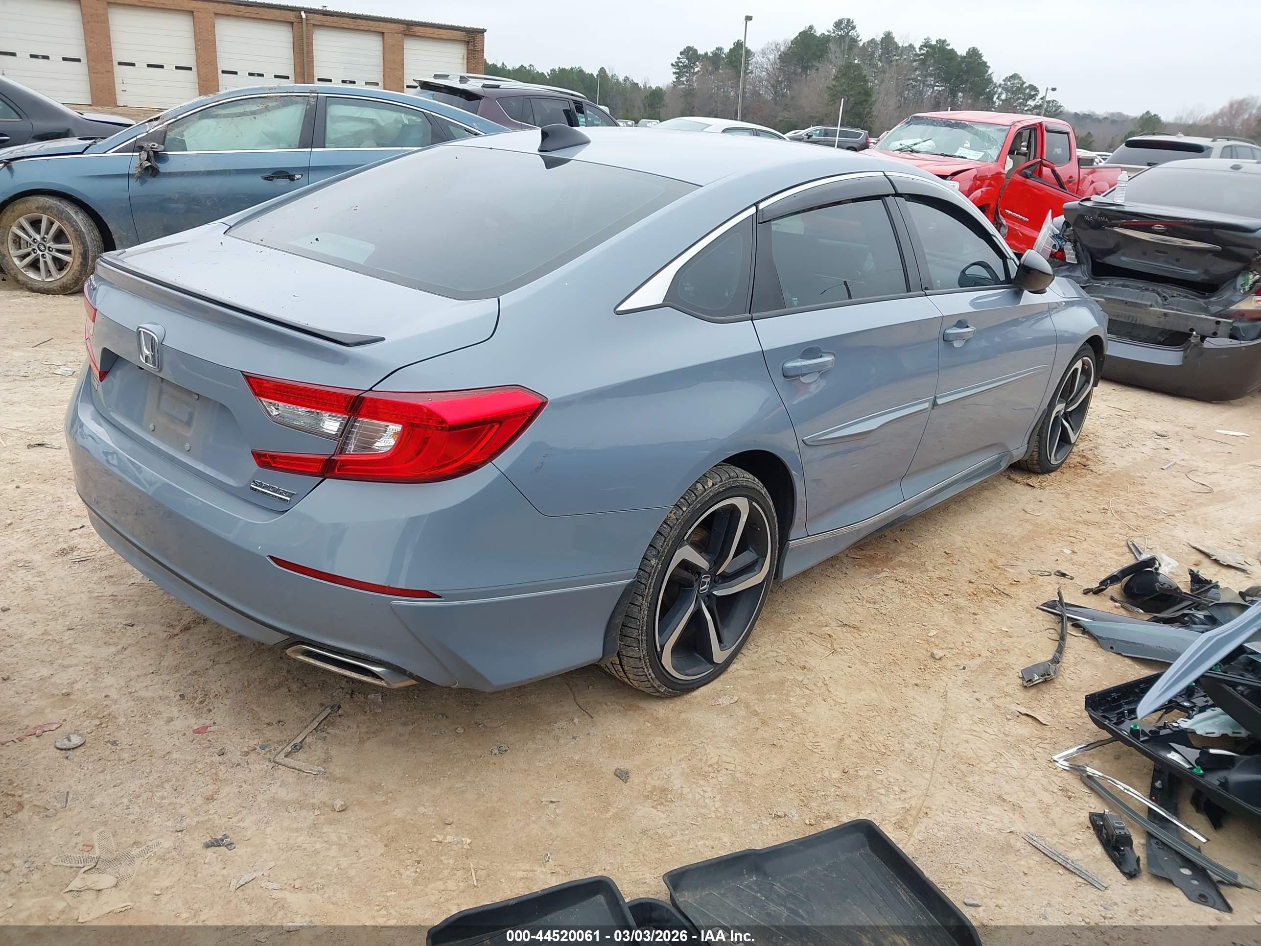 HONDA ACCORD image 4