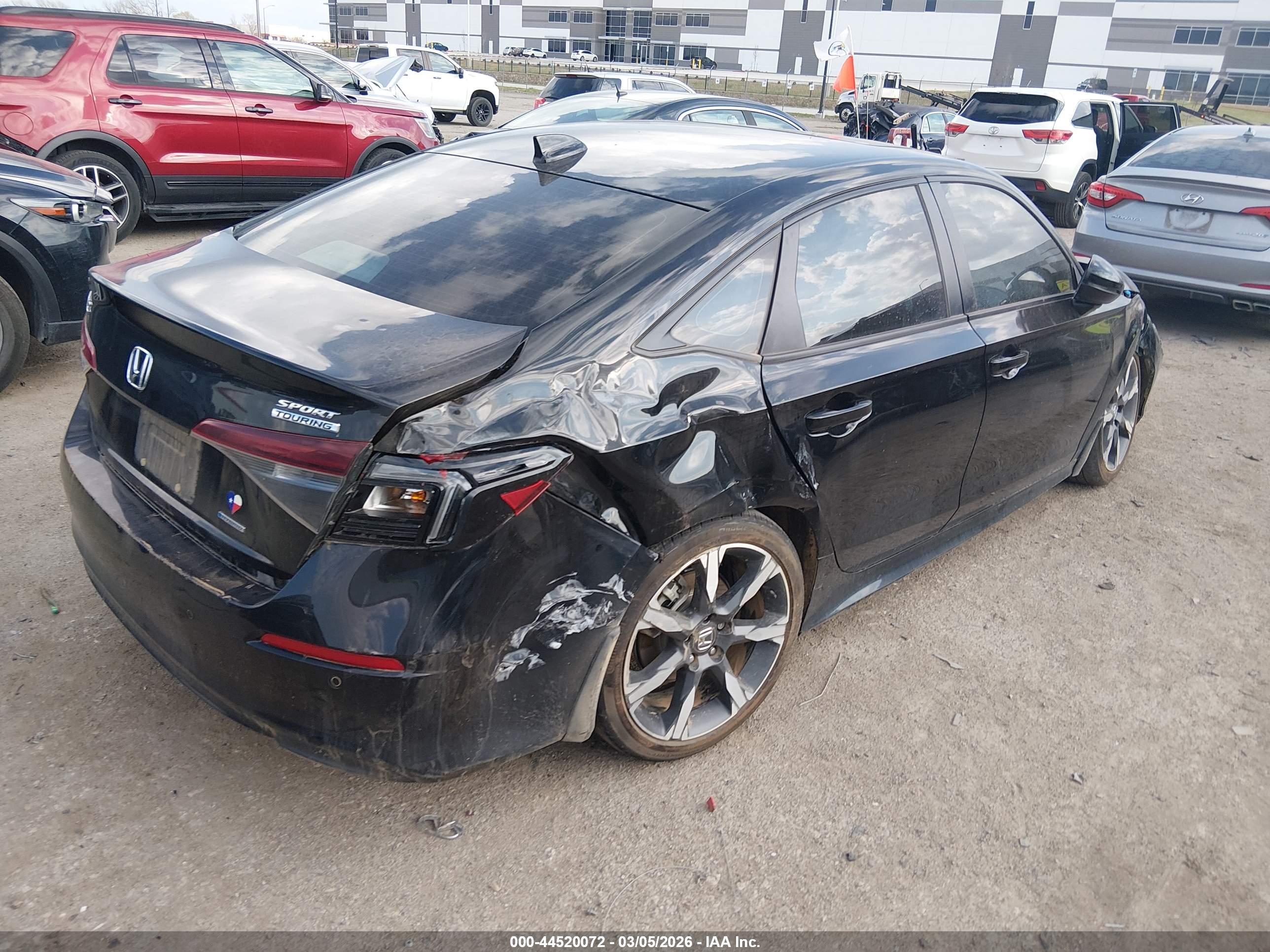 HONDA CIVIC image 4