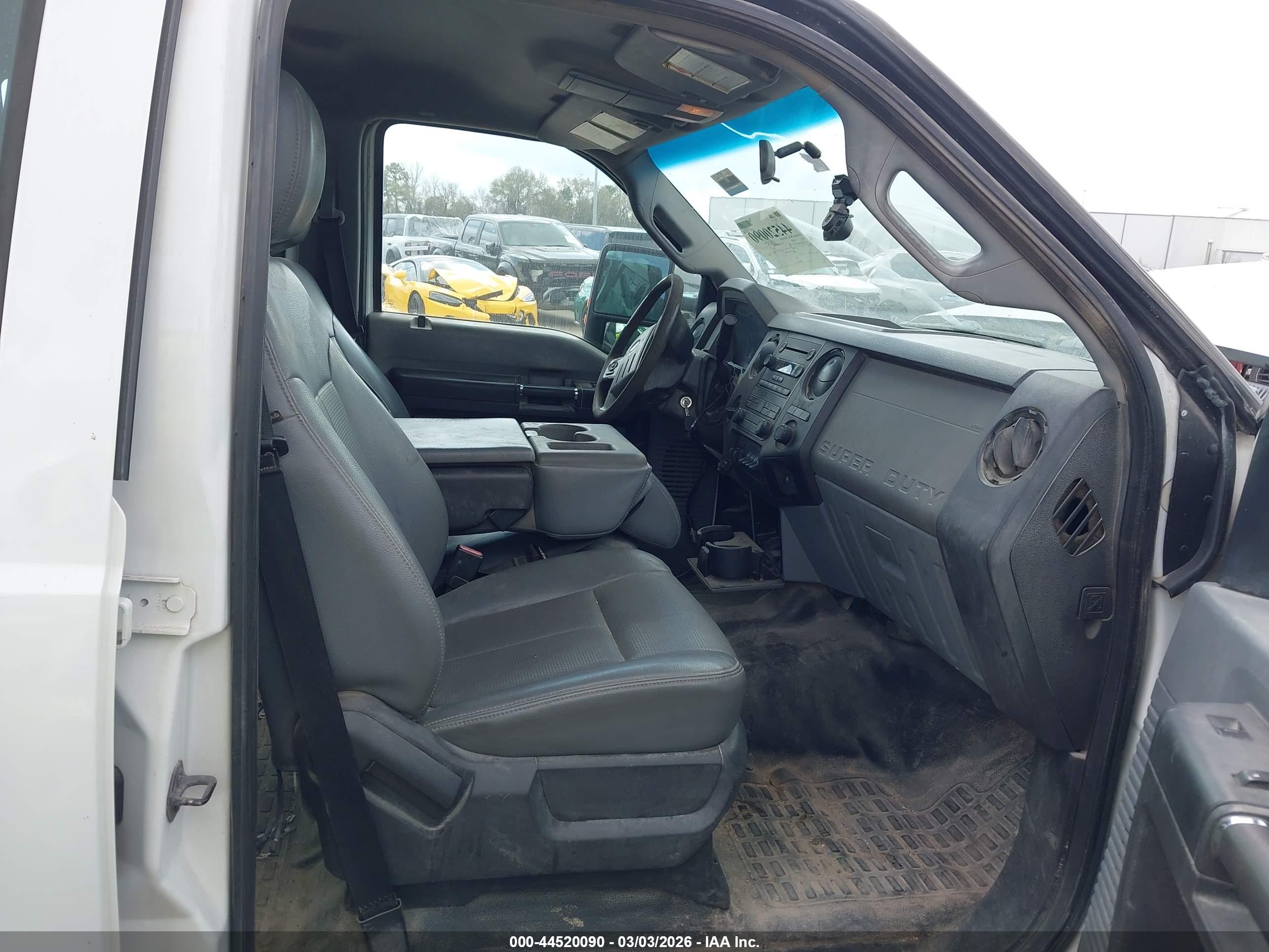 FORD F-350 image 7