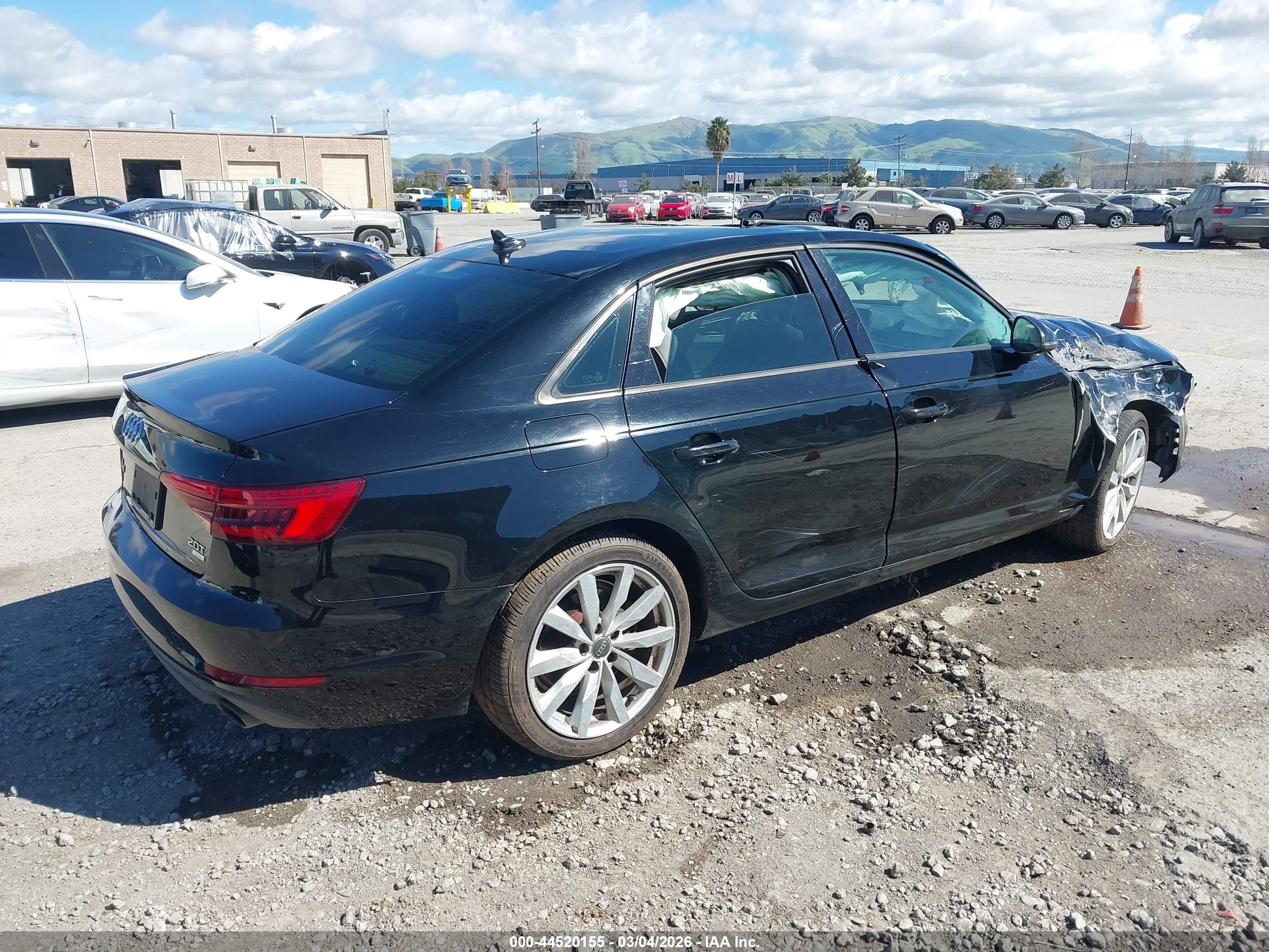 AUDI A4 image 4