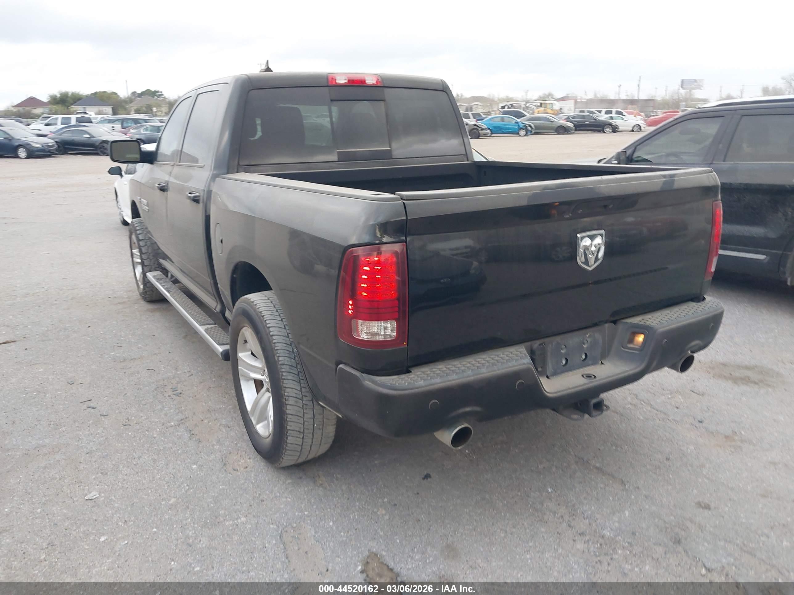 RAM 1500 image 3