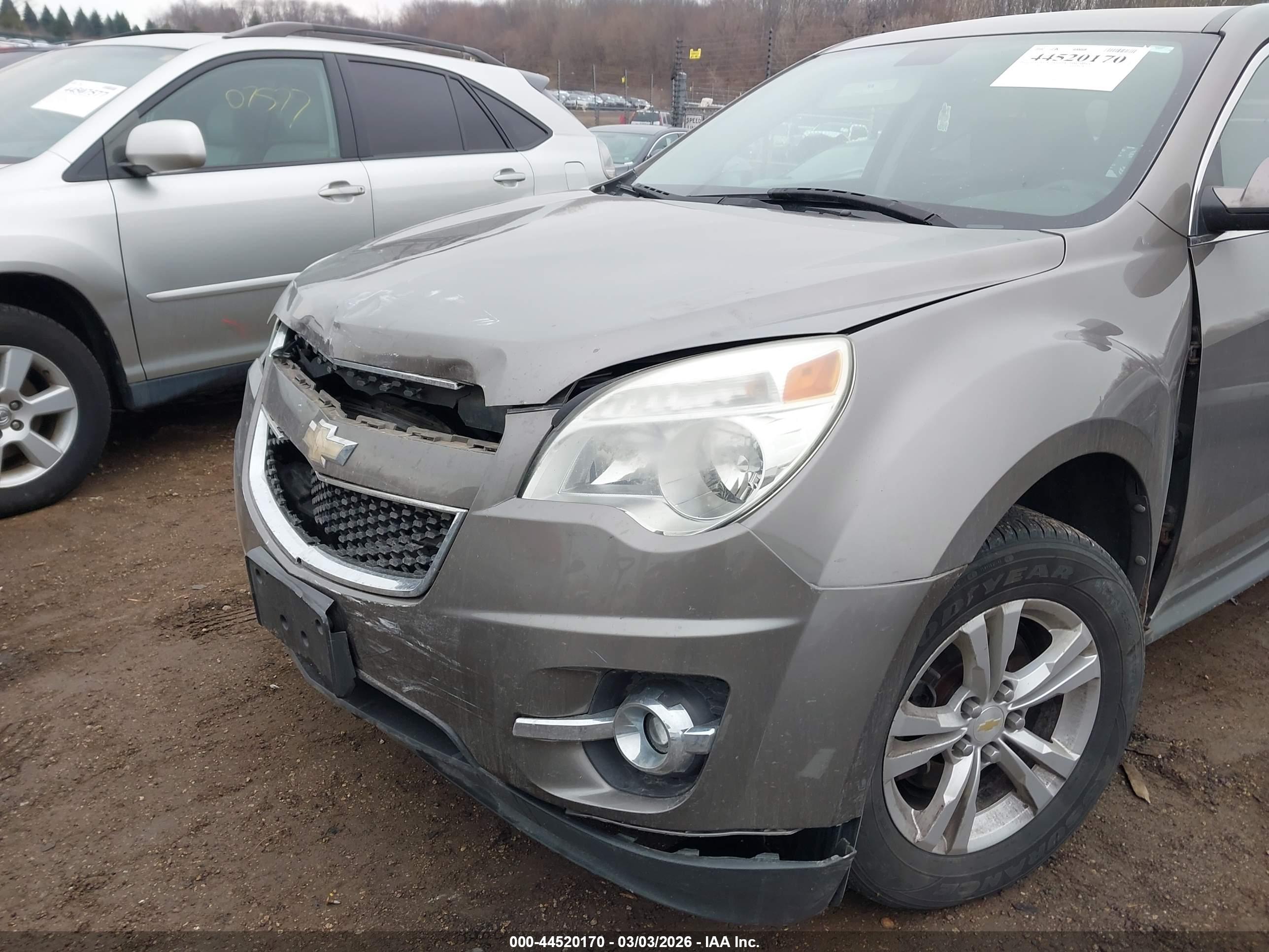 CHEVROLET EQUINOX image 6