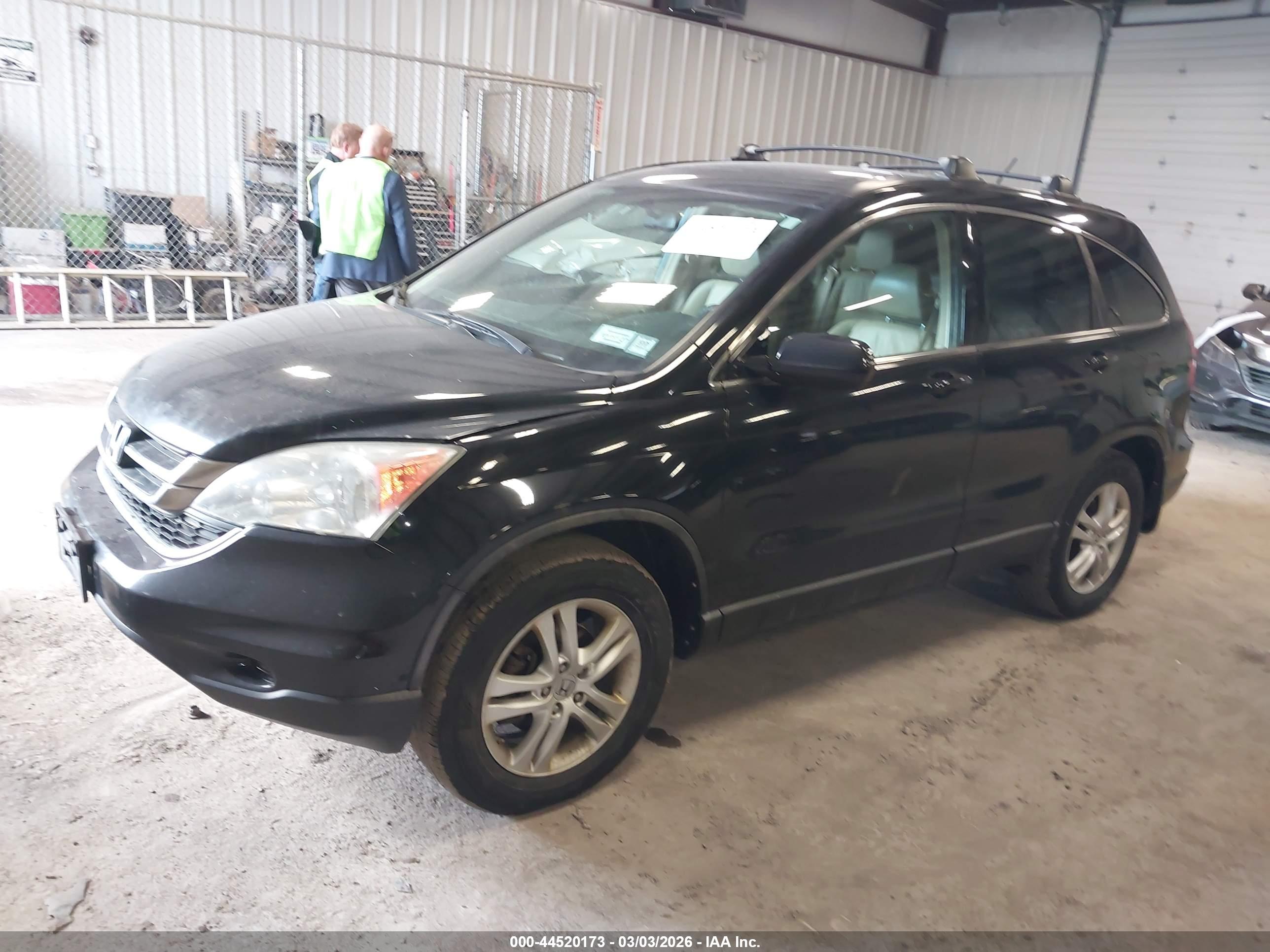 HONDA CR-V image 2