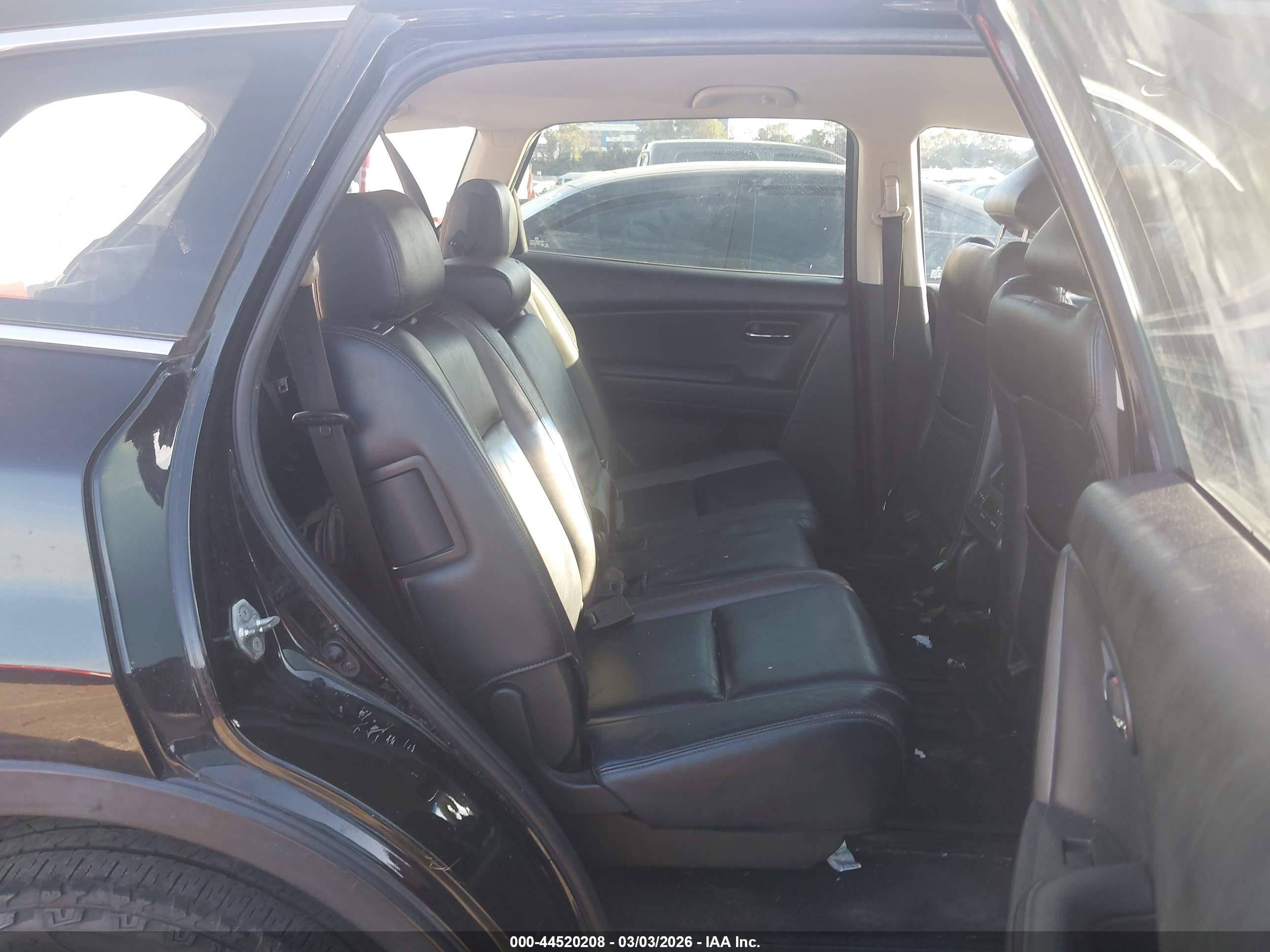MAZDA CX-9 image 8