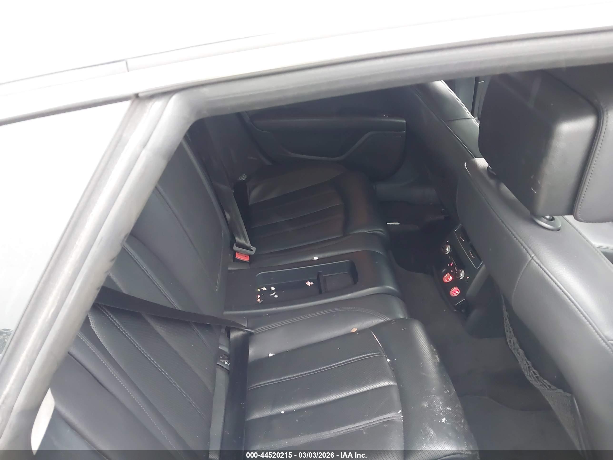AUDI A7 image 8