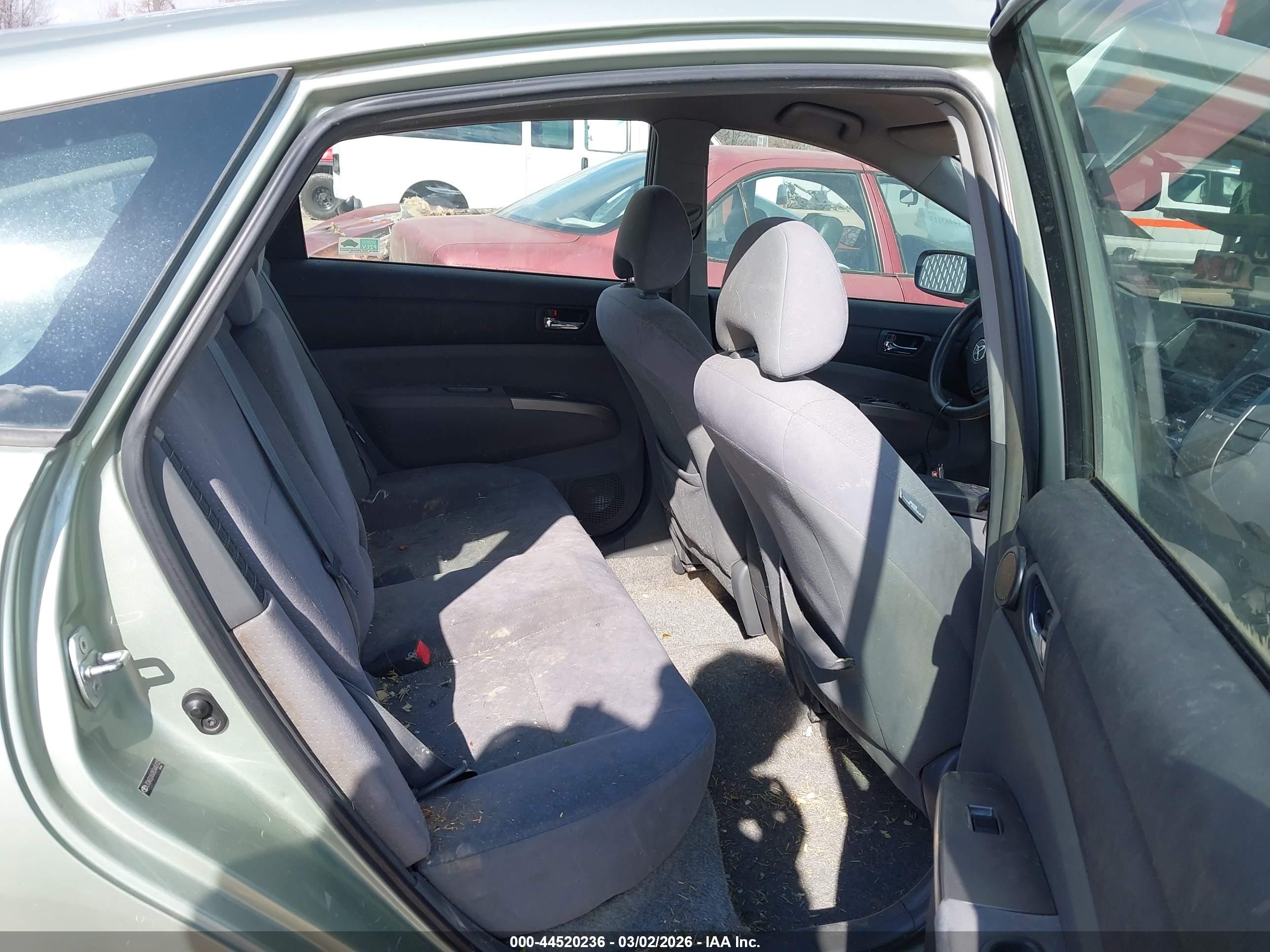 TOYOTA PRIUS image 8