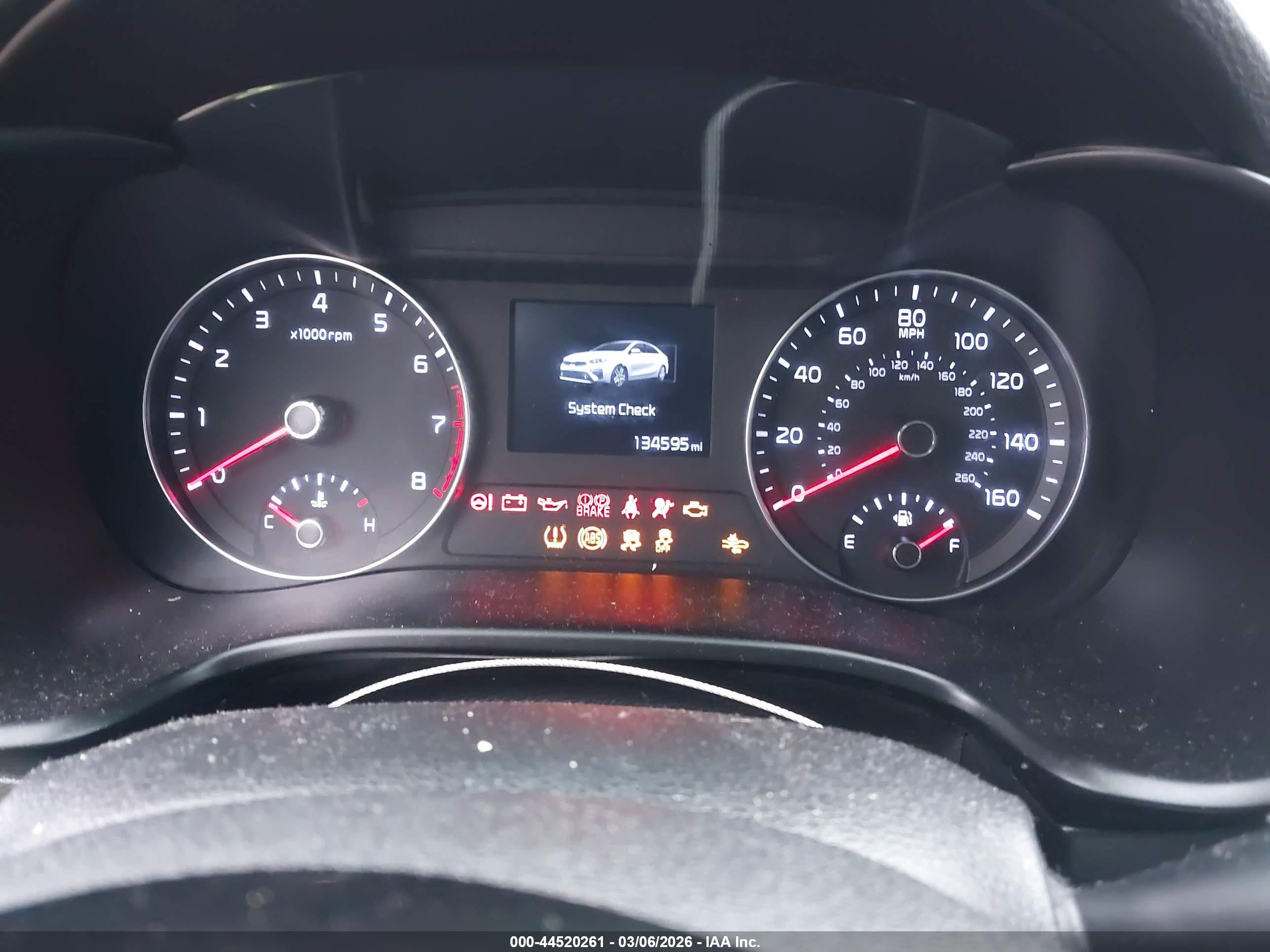 KIA FORTE image 7