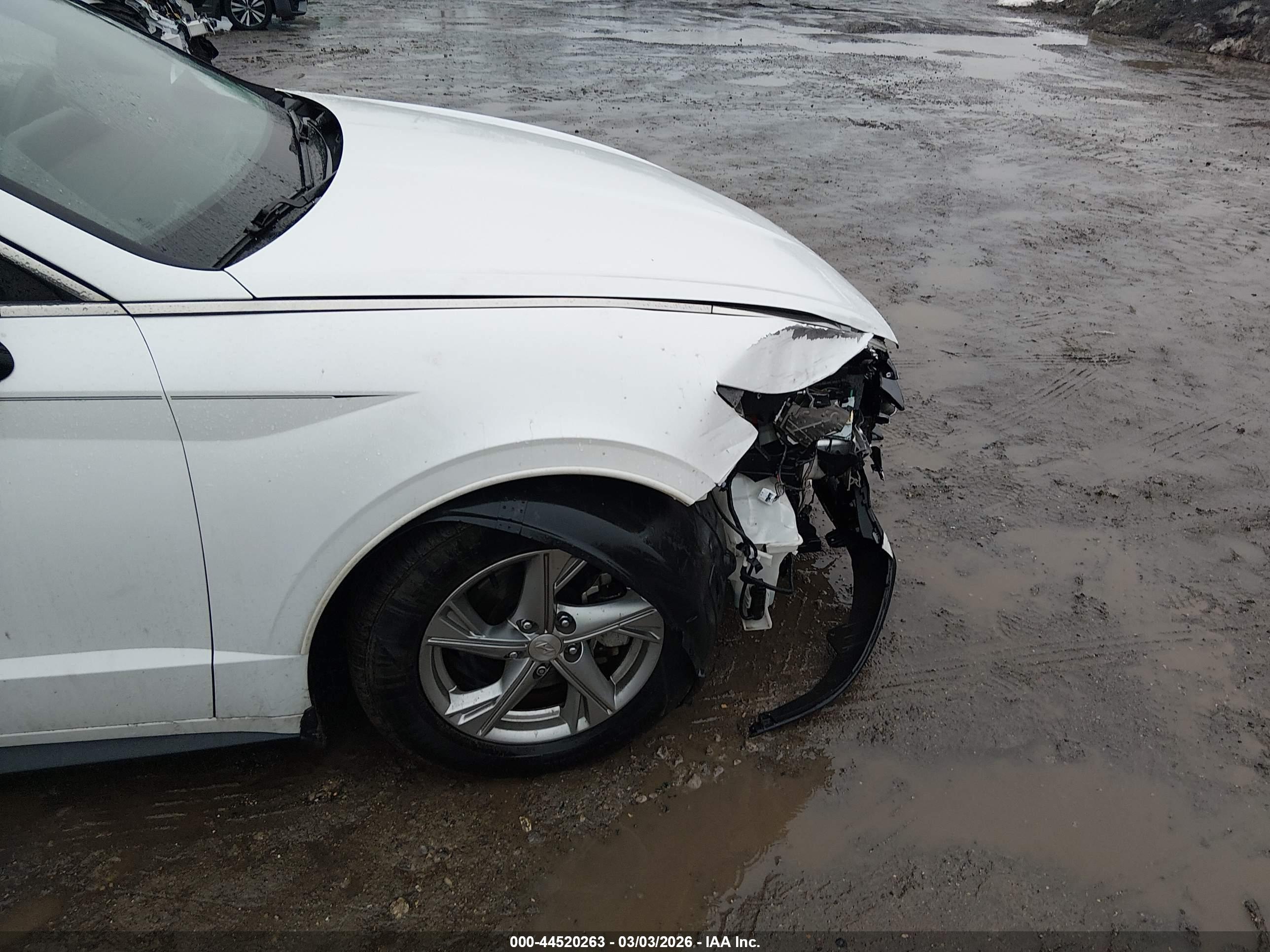 HYUNDAI SONATA image 6