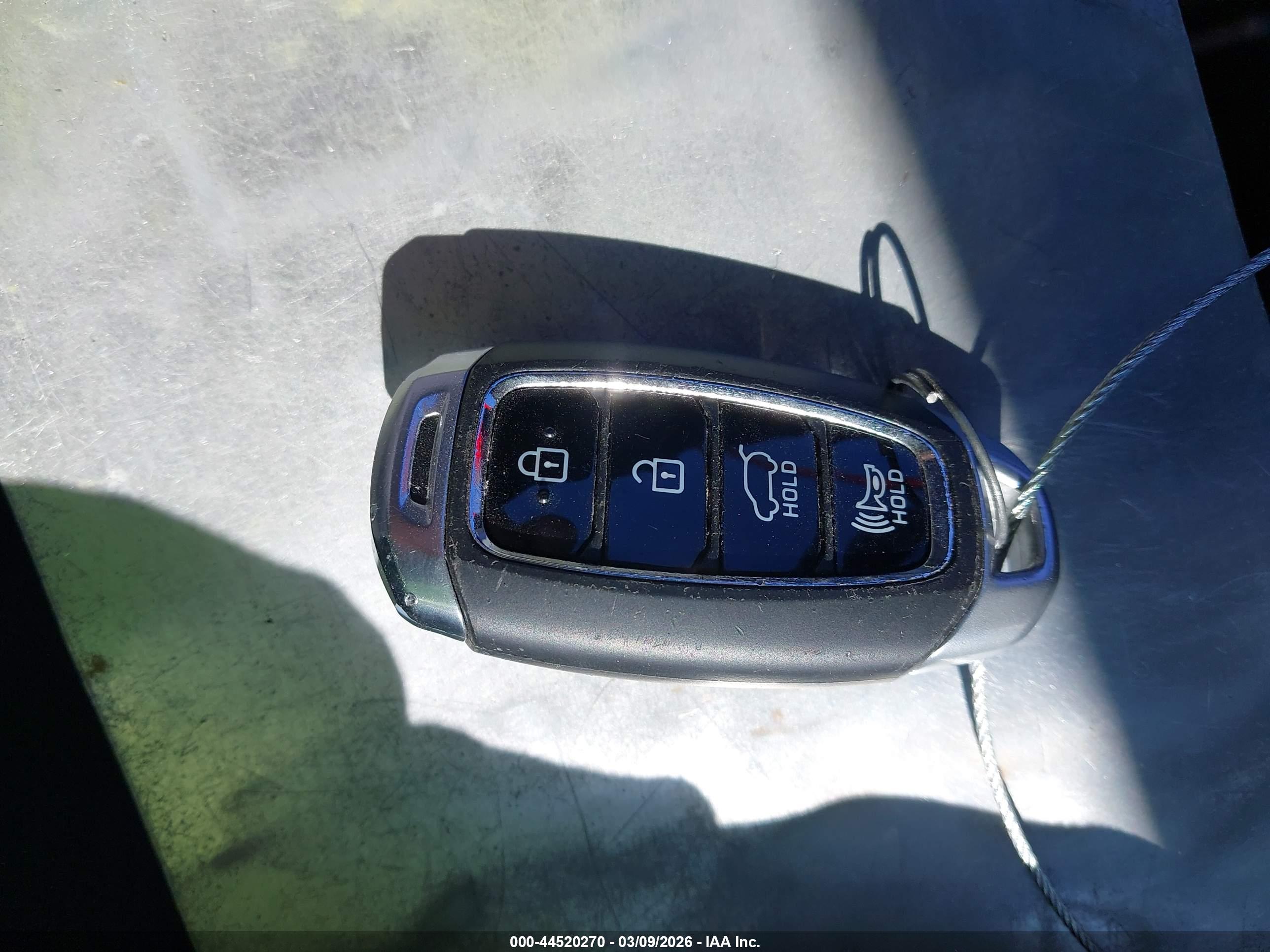 HYUNDAI KONA image 11