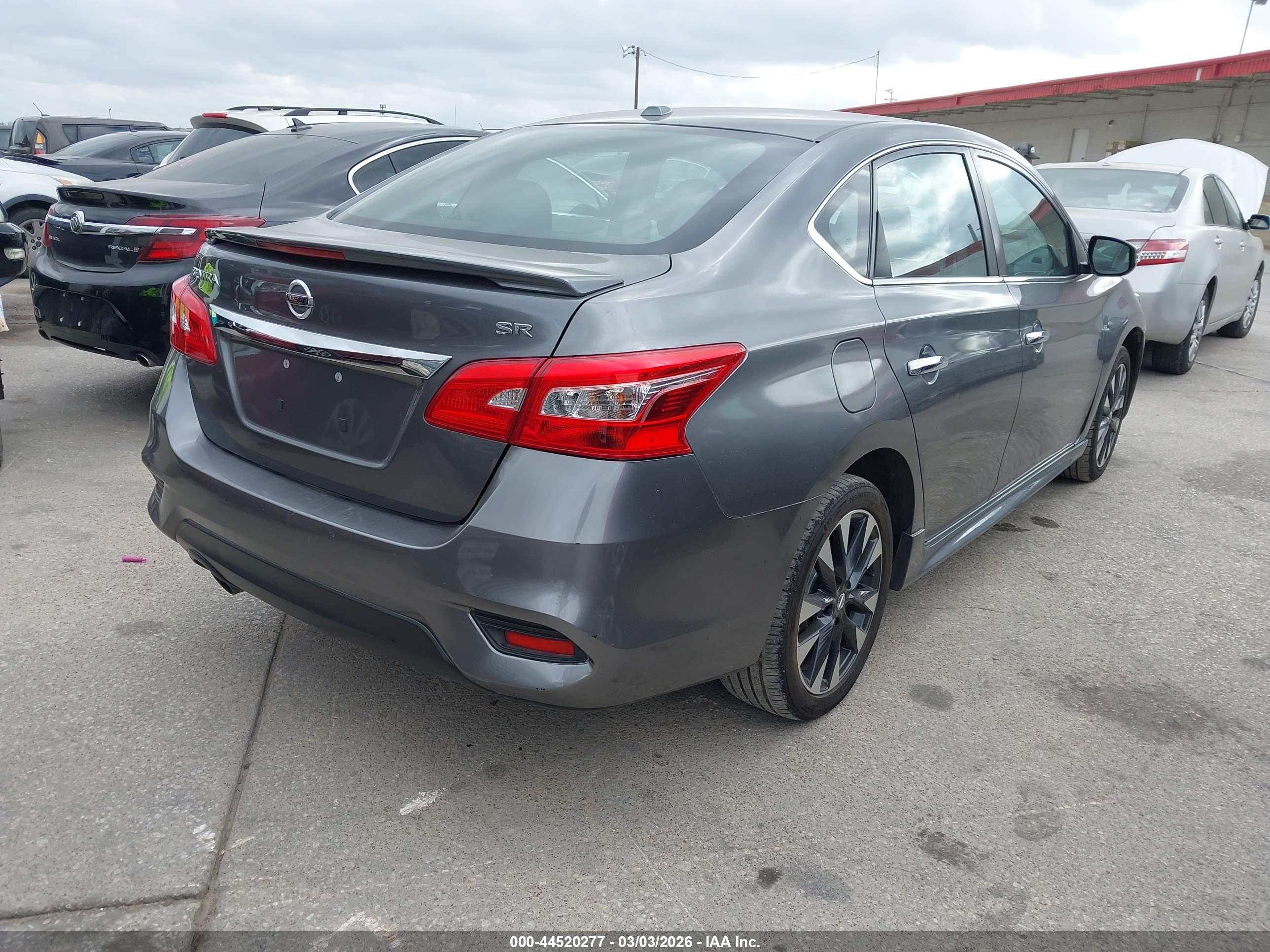 NISSAN SENTRA image 4