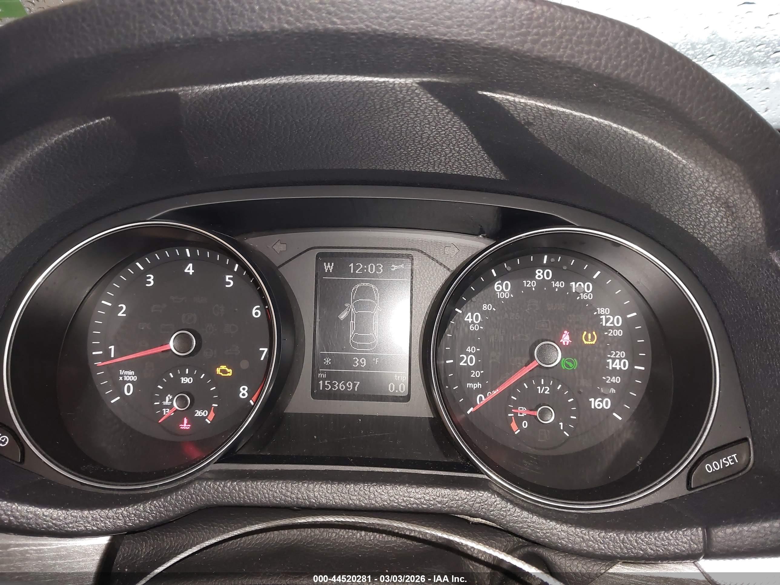 VOLKSWAGEN PASSAT image 7