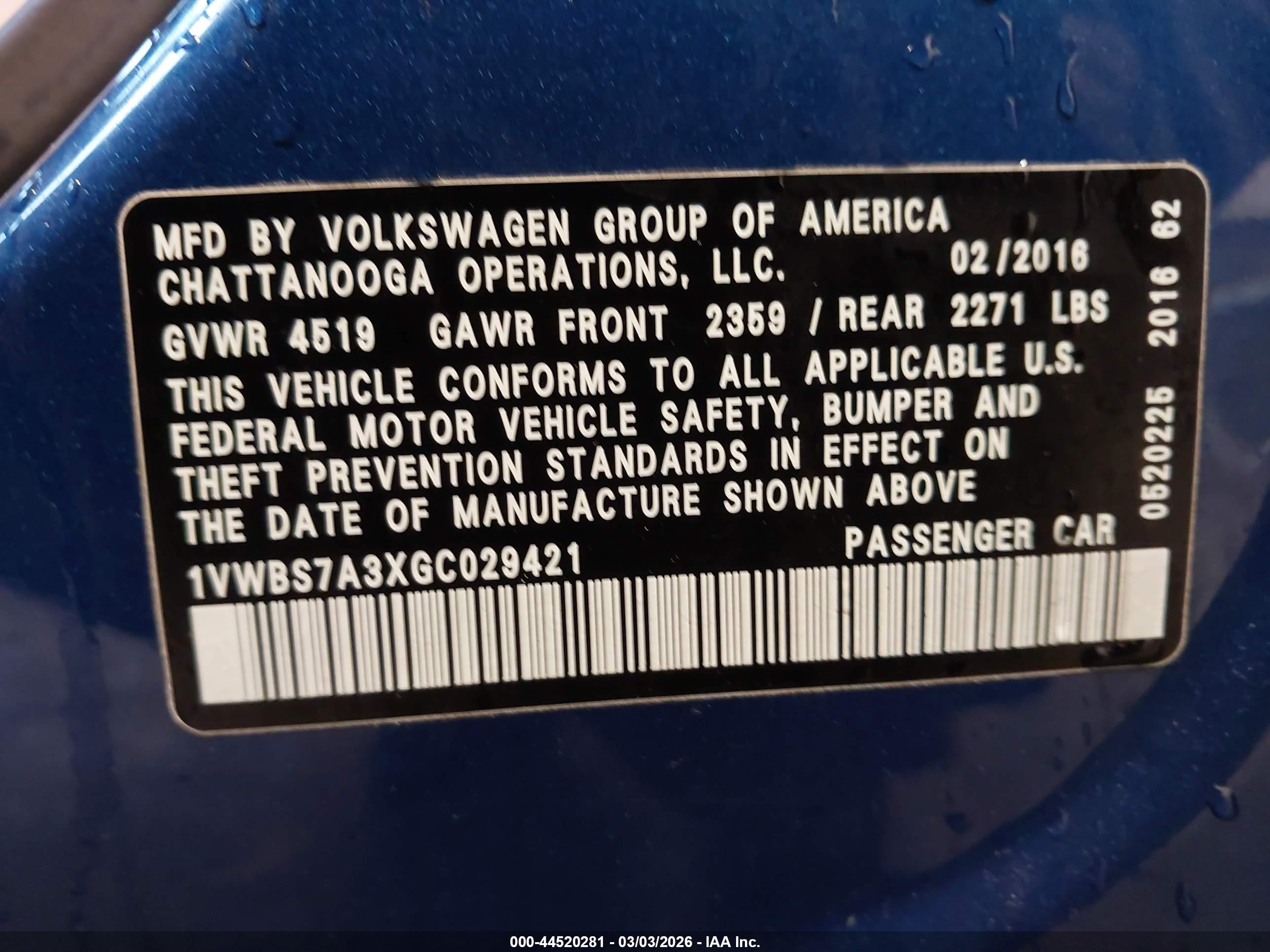 VOLKSWAGEN PASSAT image 9