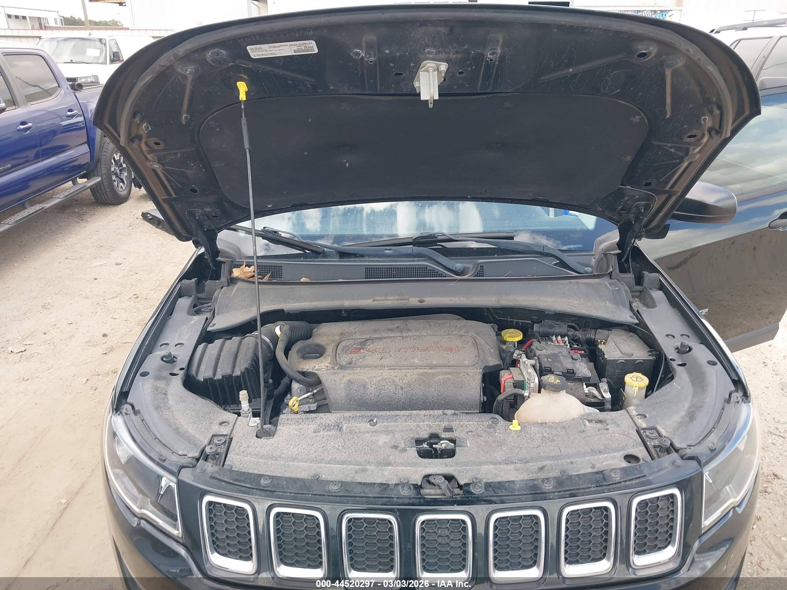 JEEP COMPASS image 10