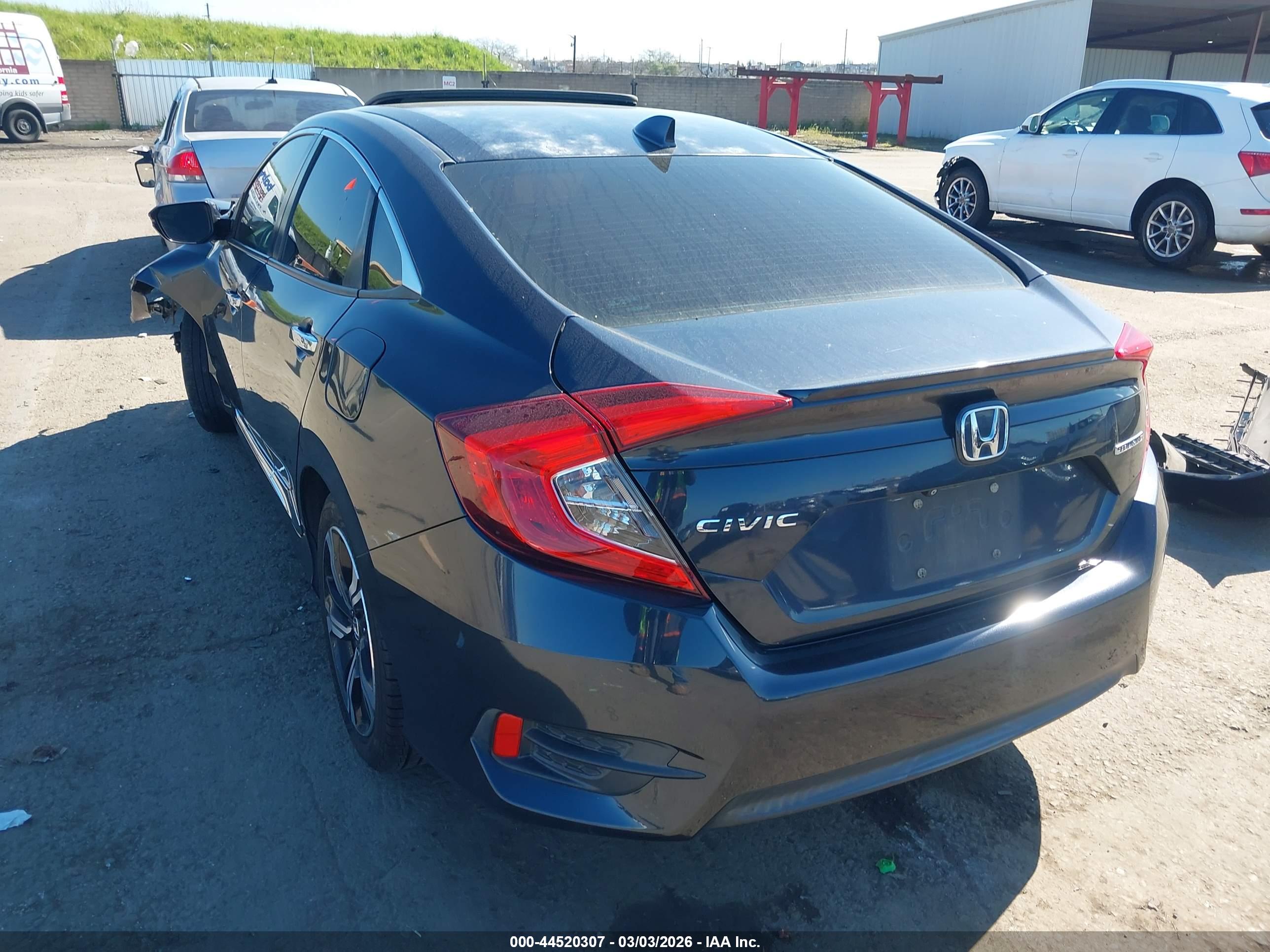 HONDA CIVIC image 3
