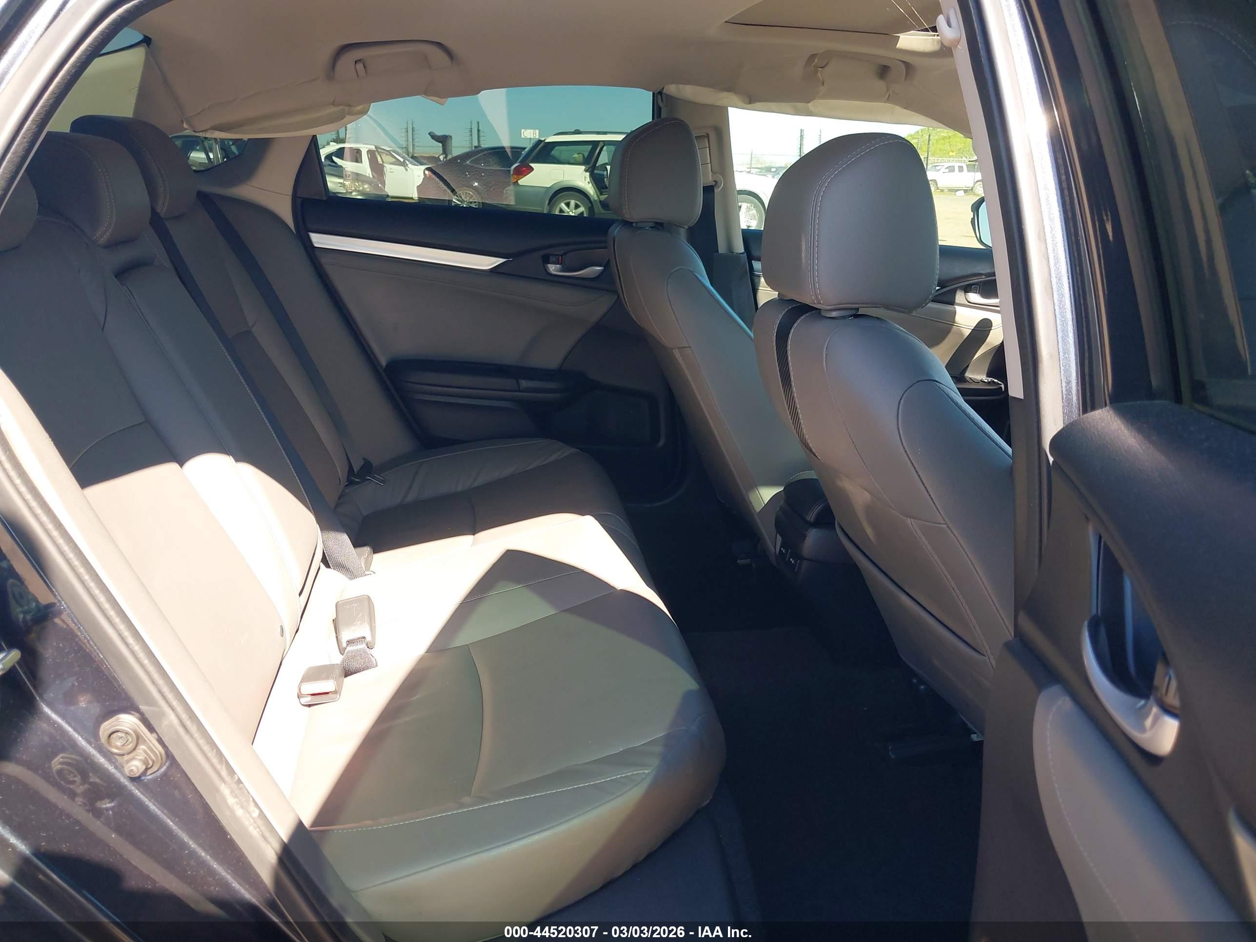 HONDA CIVIC image 8