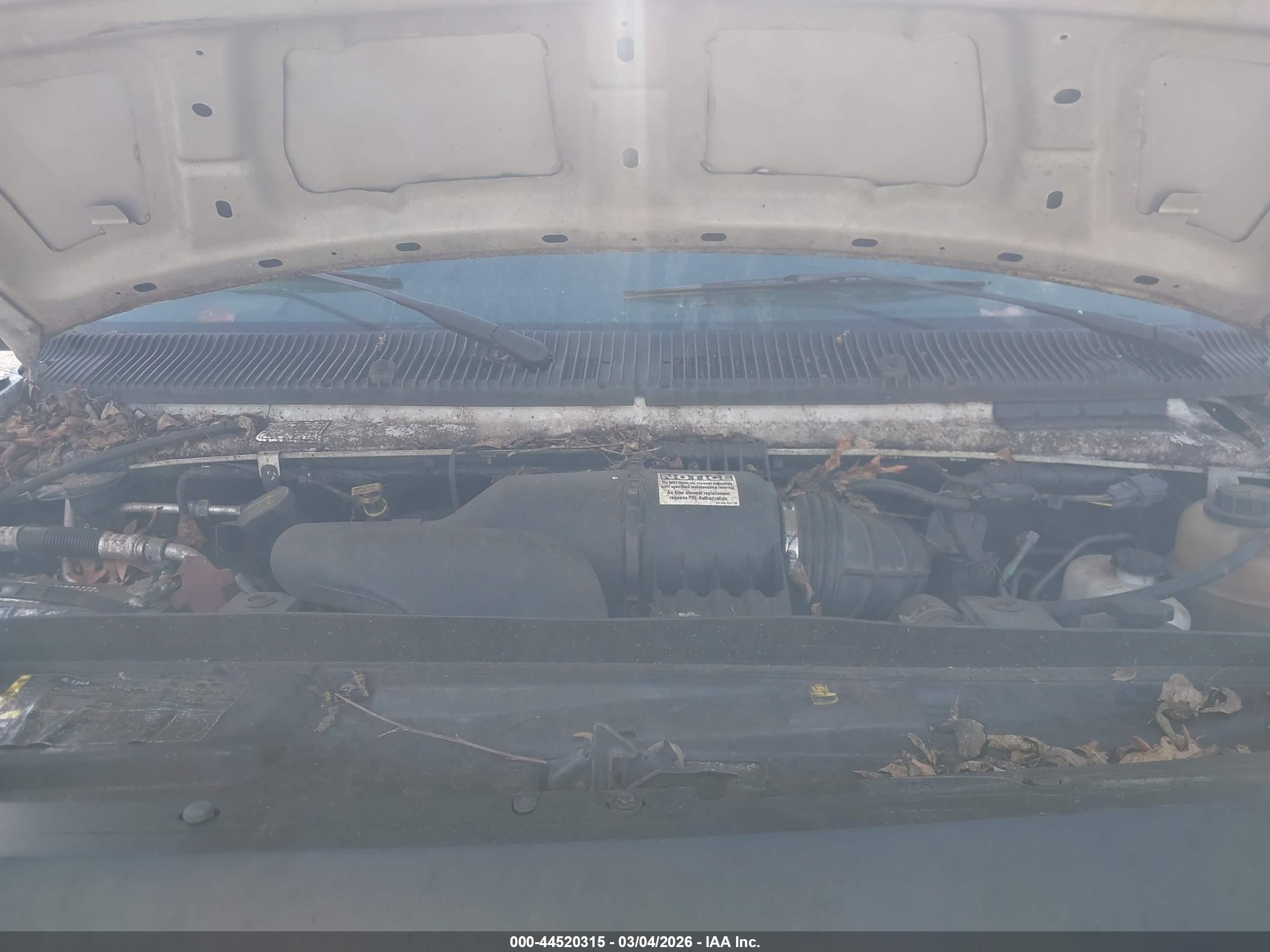 FORD E-350 image 10