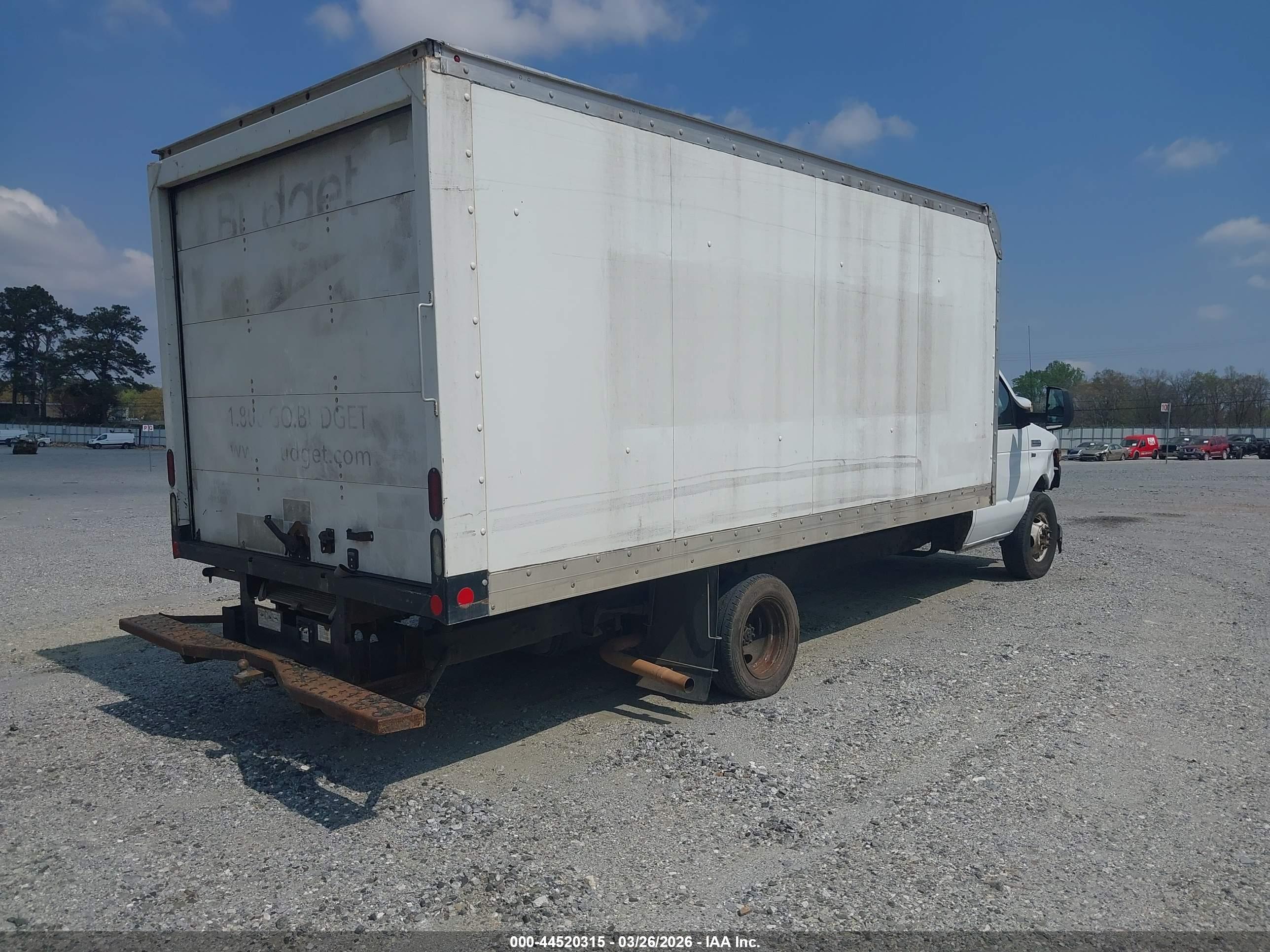 FORD E-350 image 4