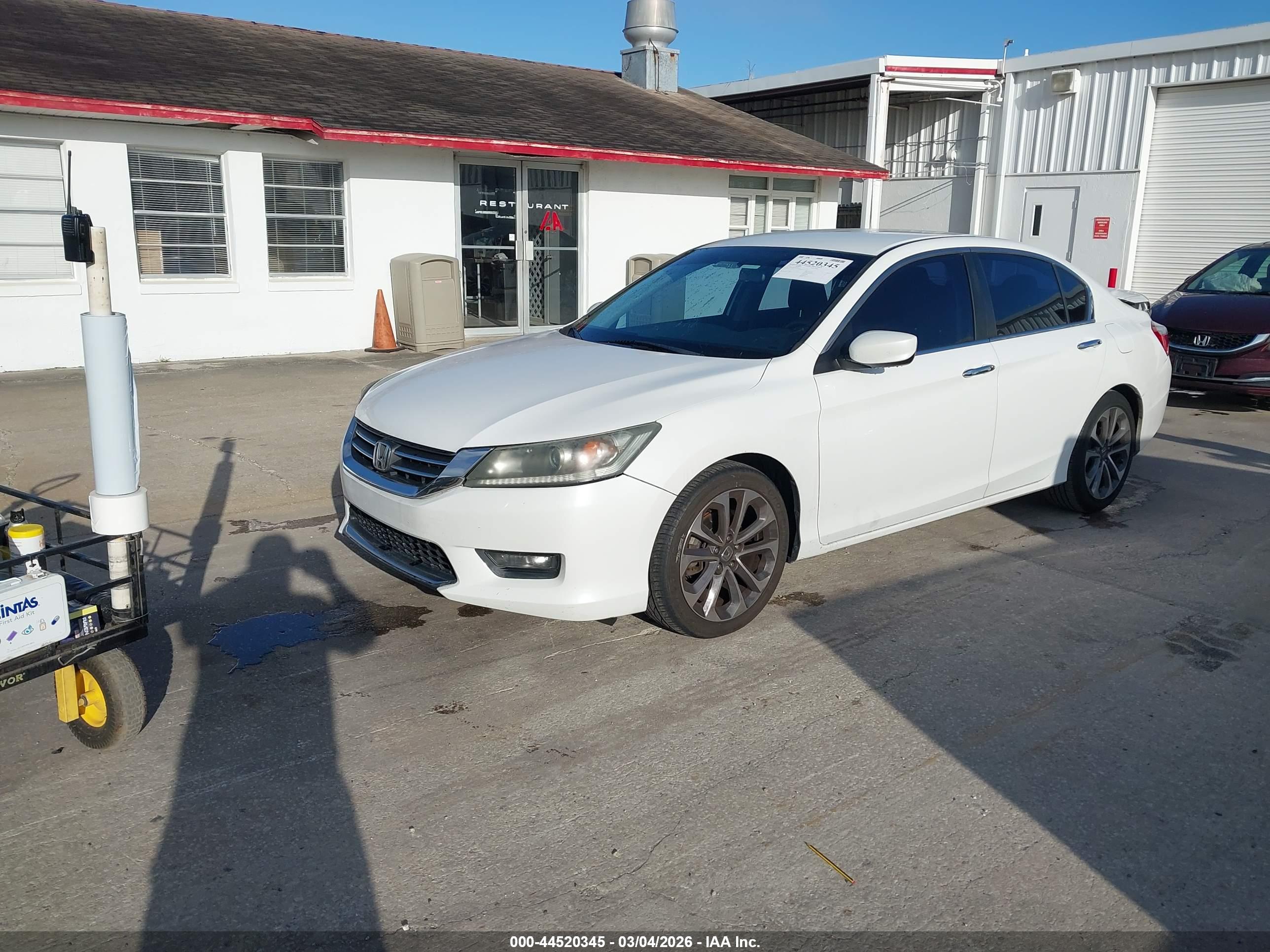 HONDA ACCORD image 2