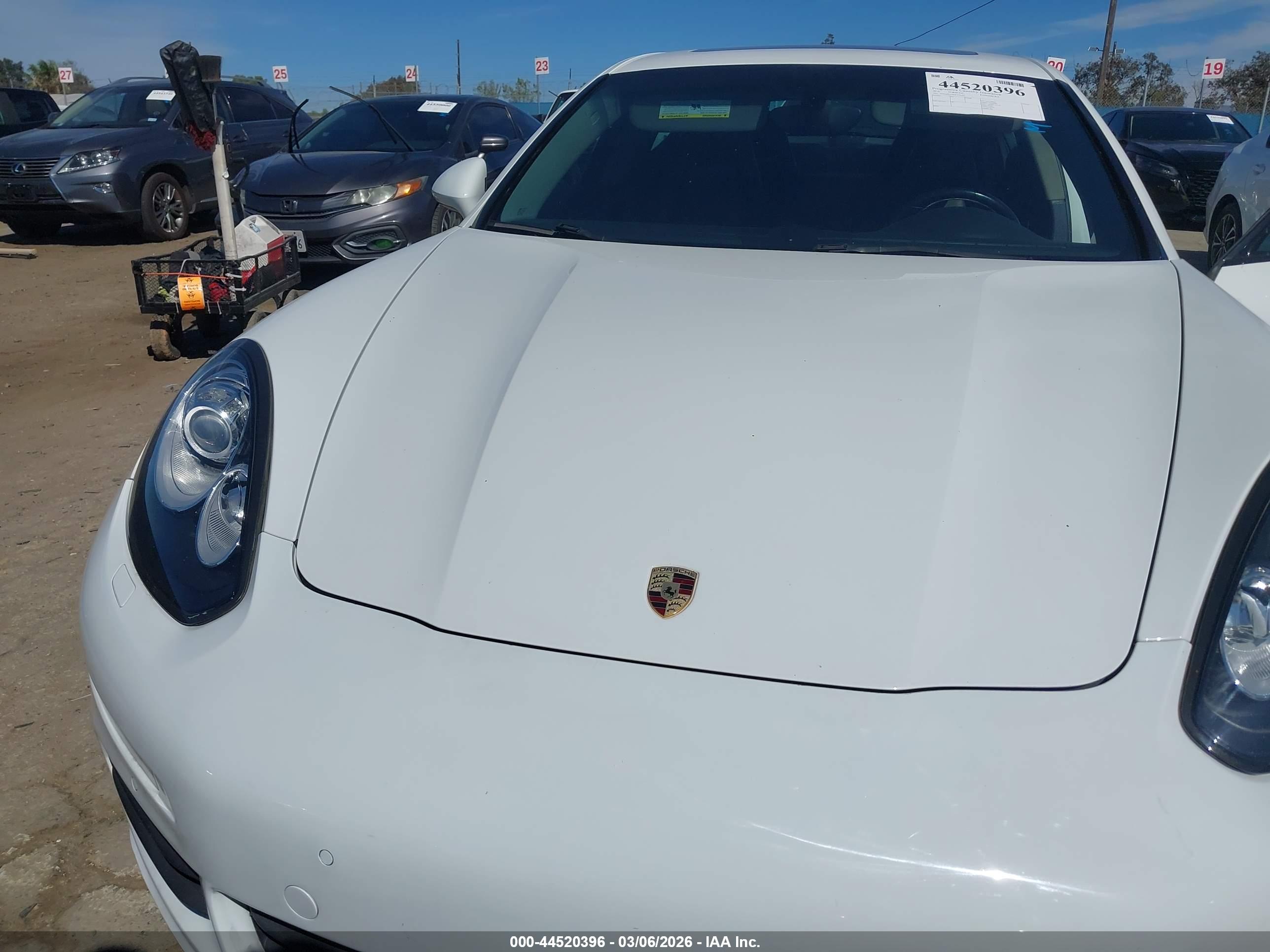 PORSCHE PANAMERA image 6