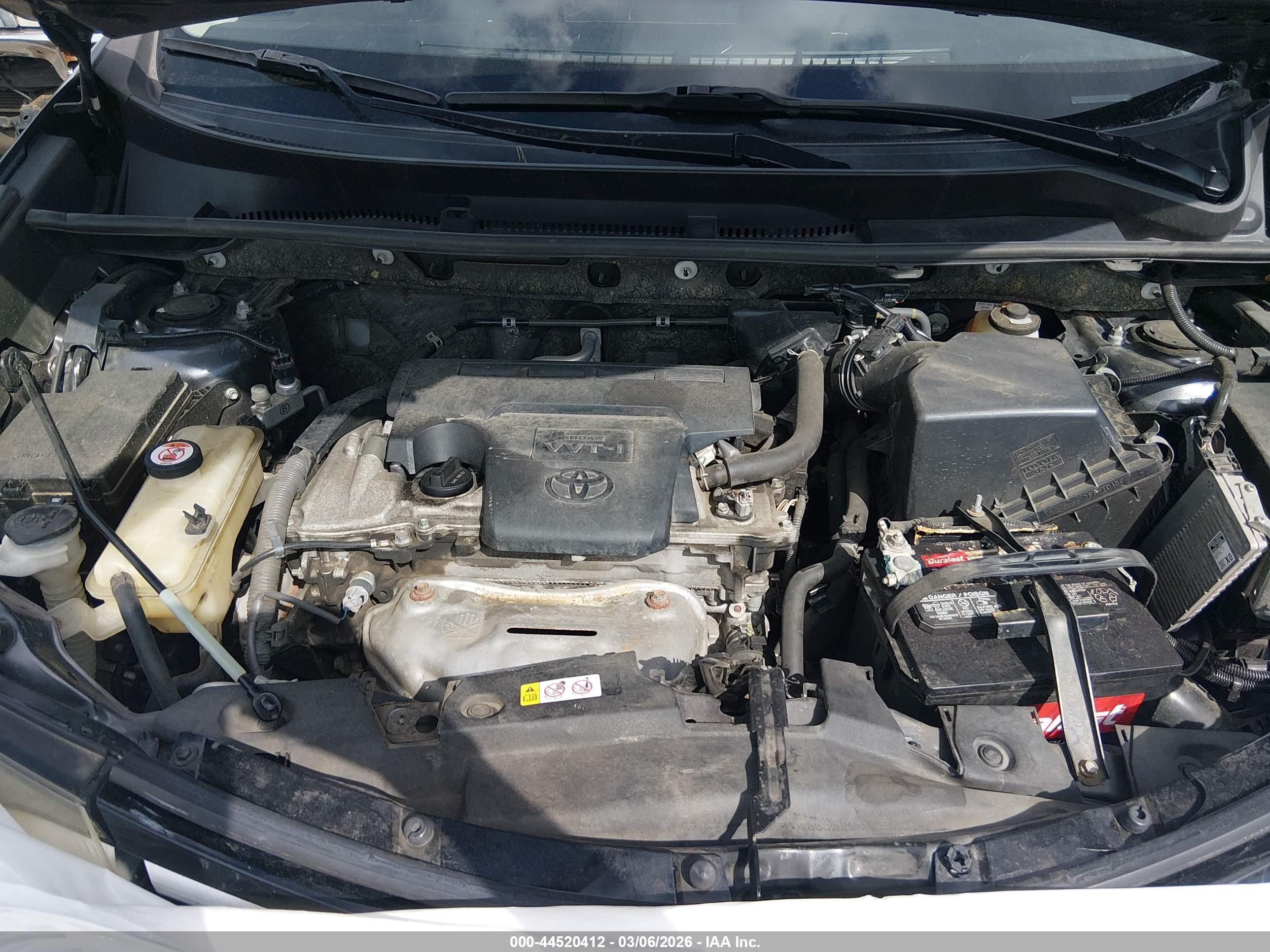 TOYOTA RAV4 image 10