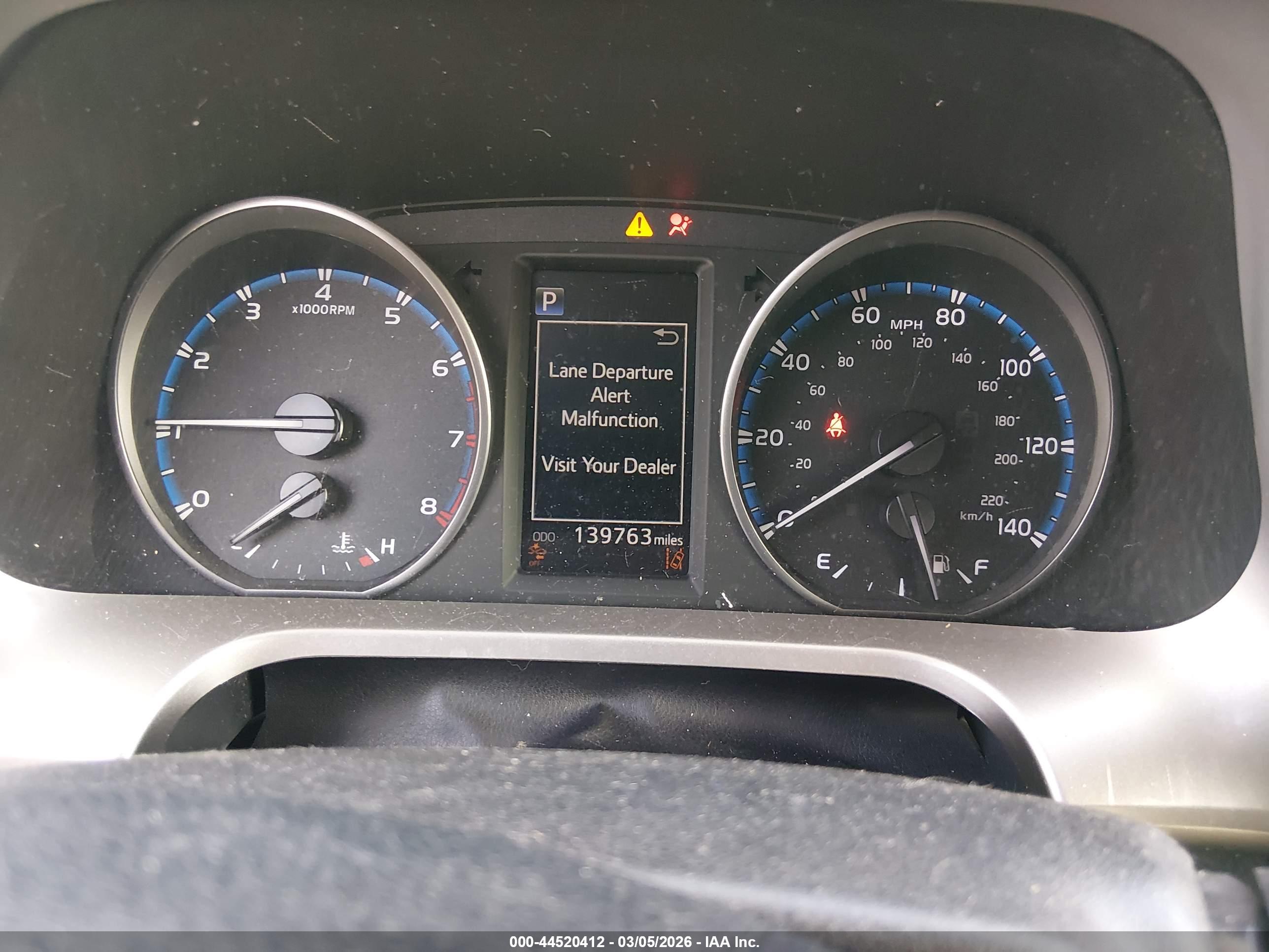 TOYOTA RAV4 image 7