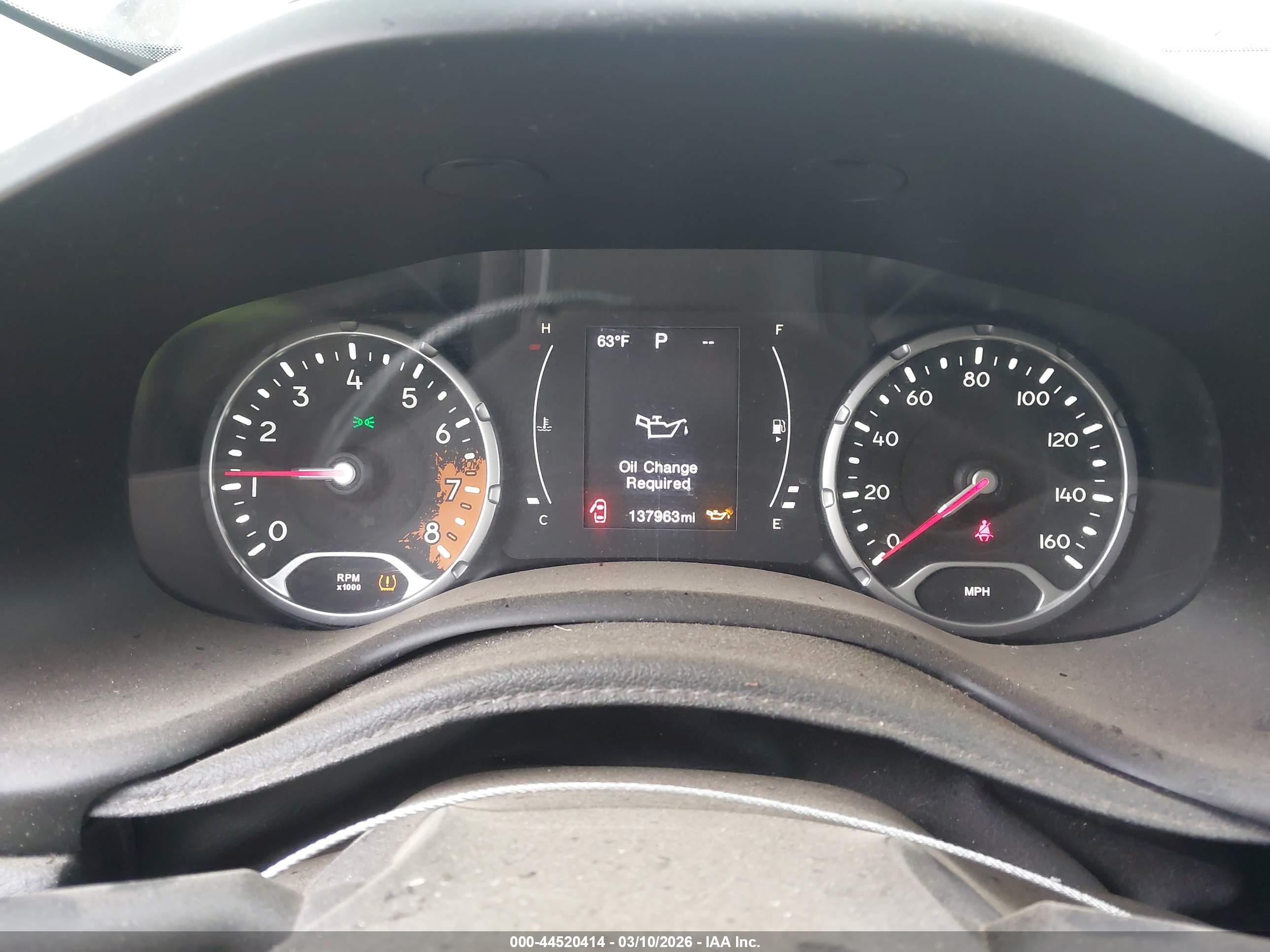 JEEP RENEGADE image 7