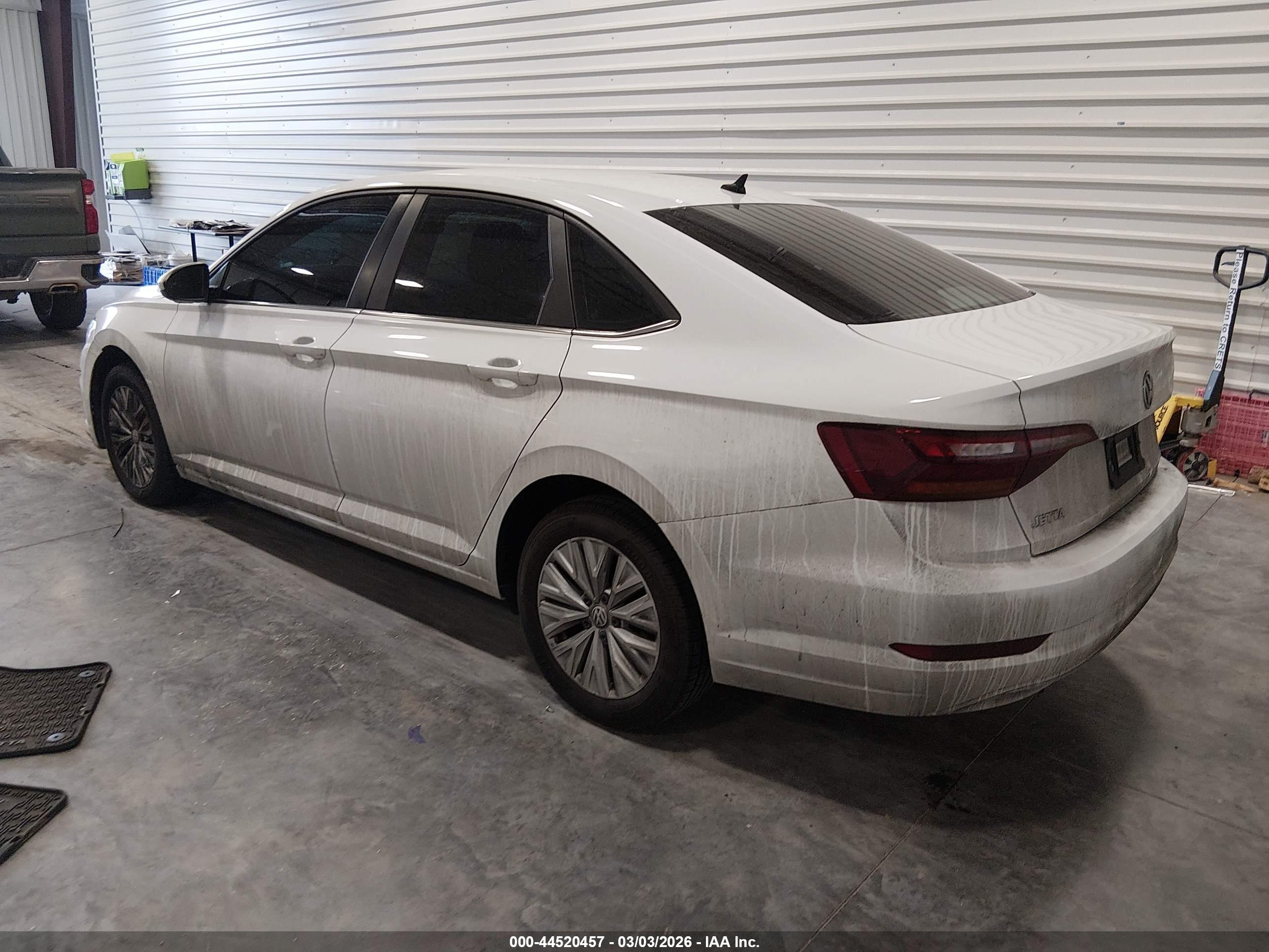 VOLKSWAGEN JETTA image 3