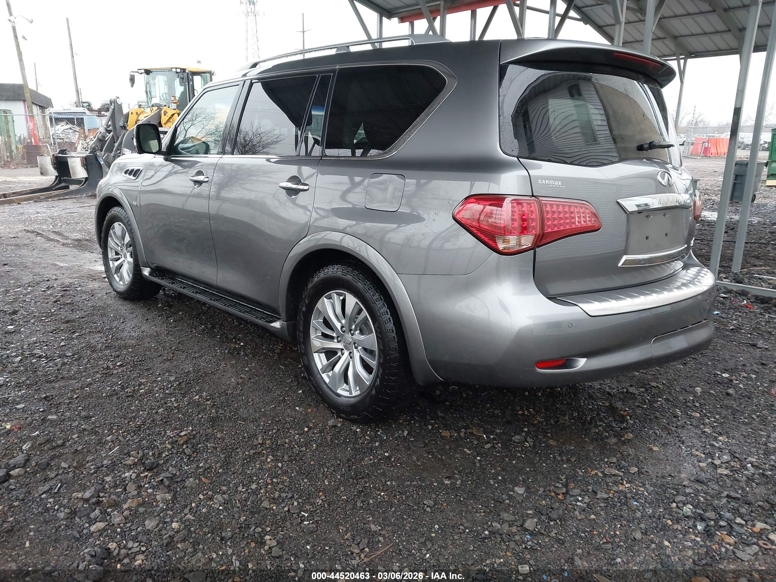 INFINITI QX80 image 3