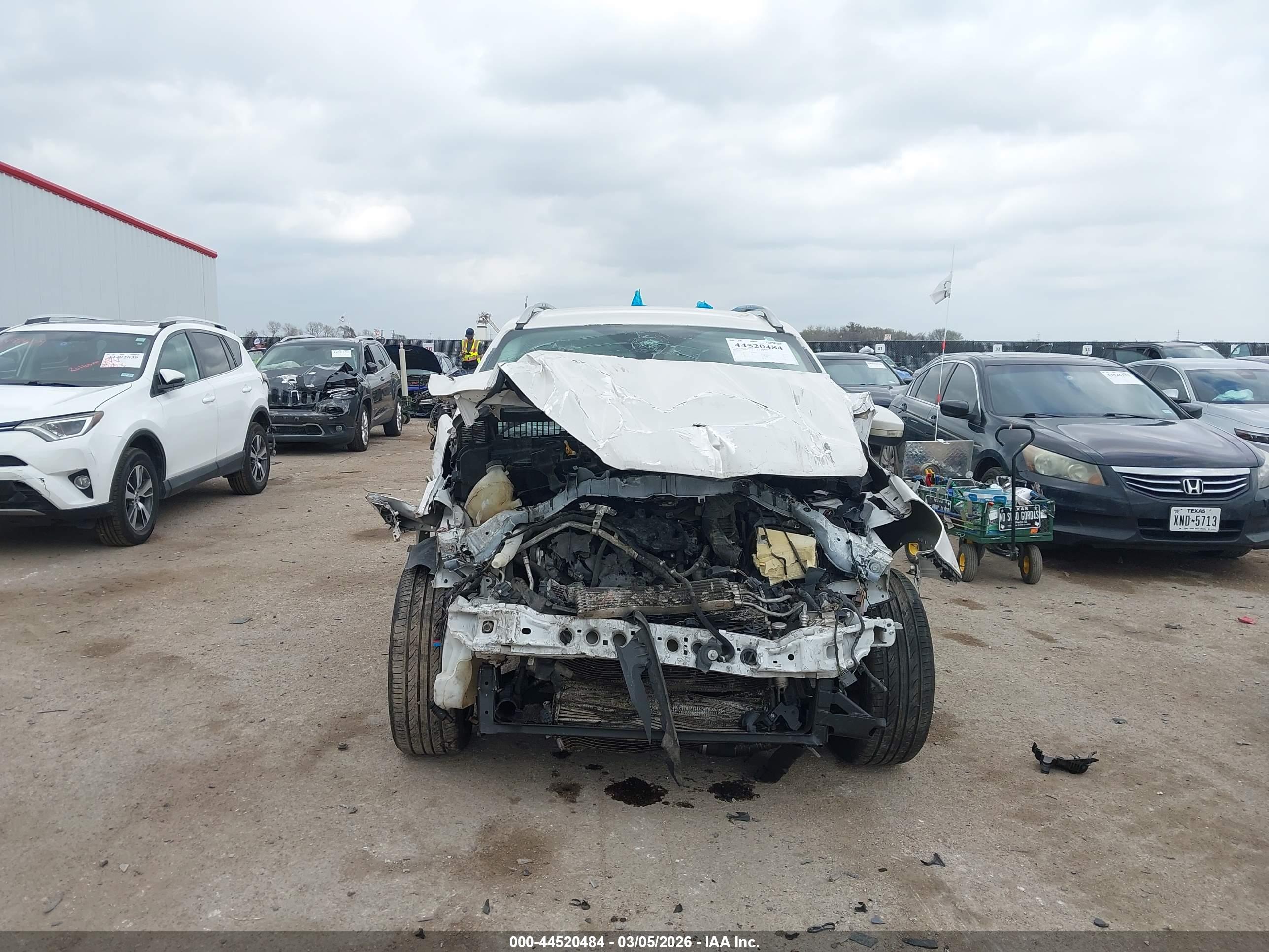 FORD ESCAPE image 6