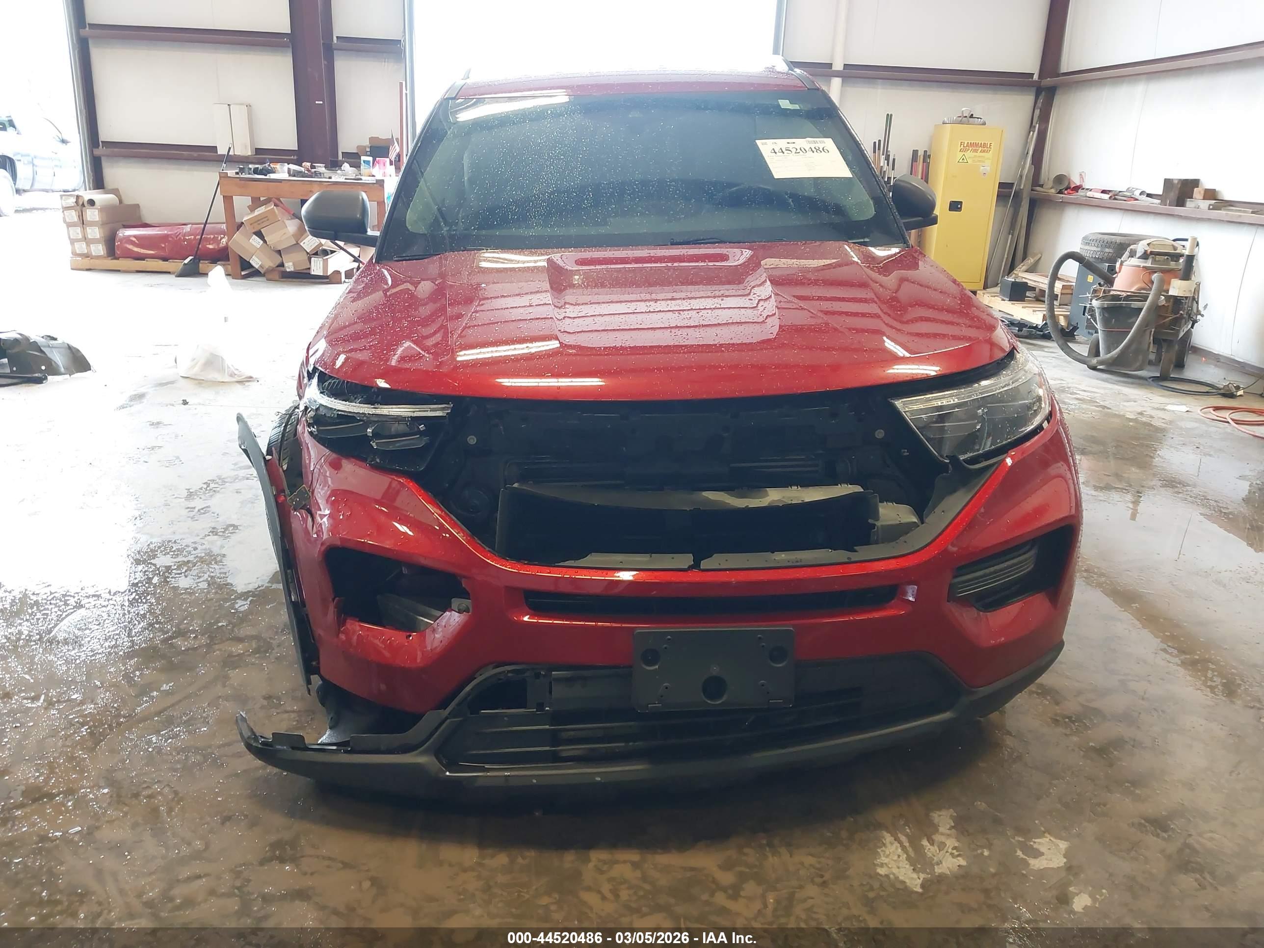 FORD EXPLORER image 6