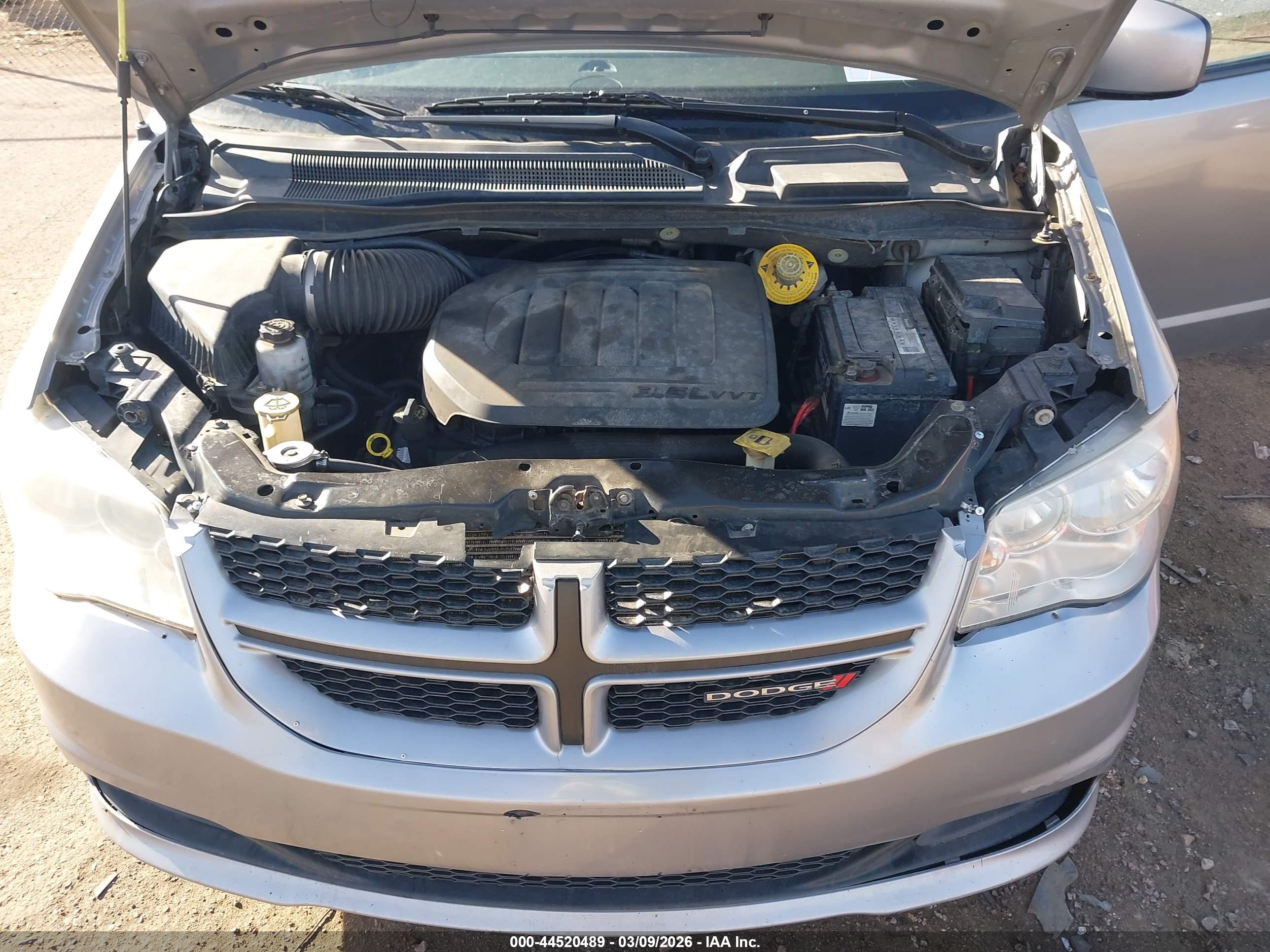 DODGE GRAND image 10