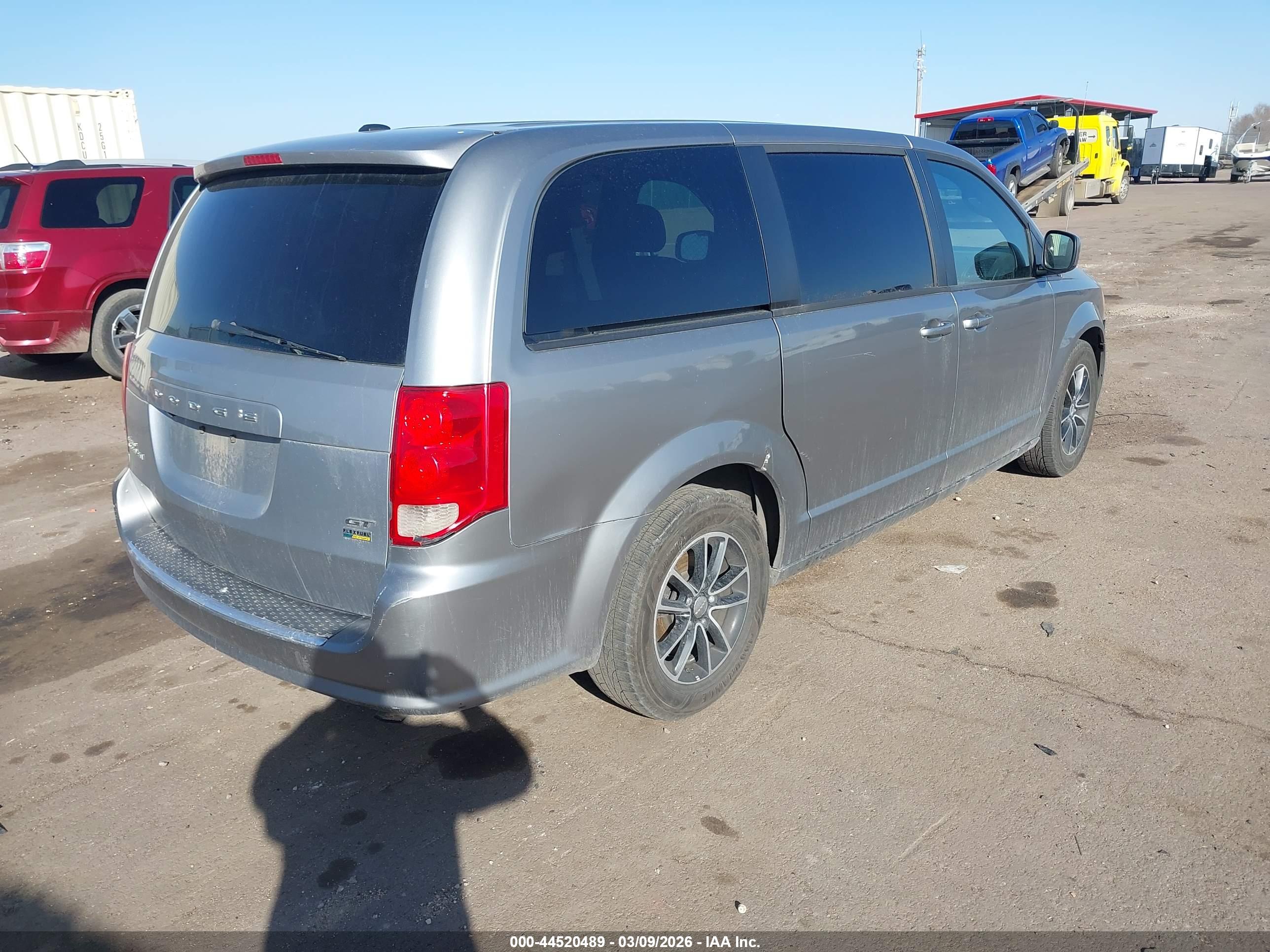 DODGE GRAND image 4