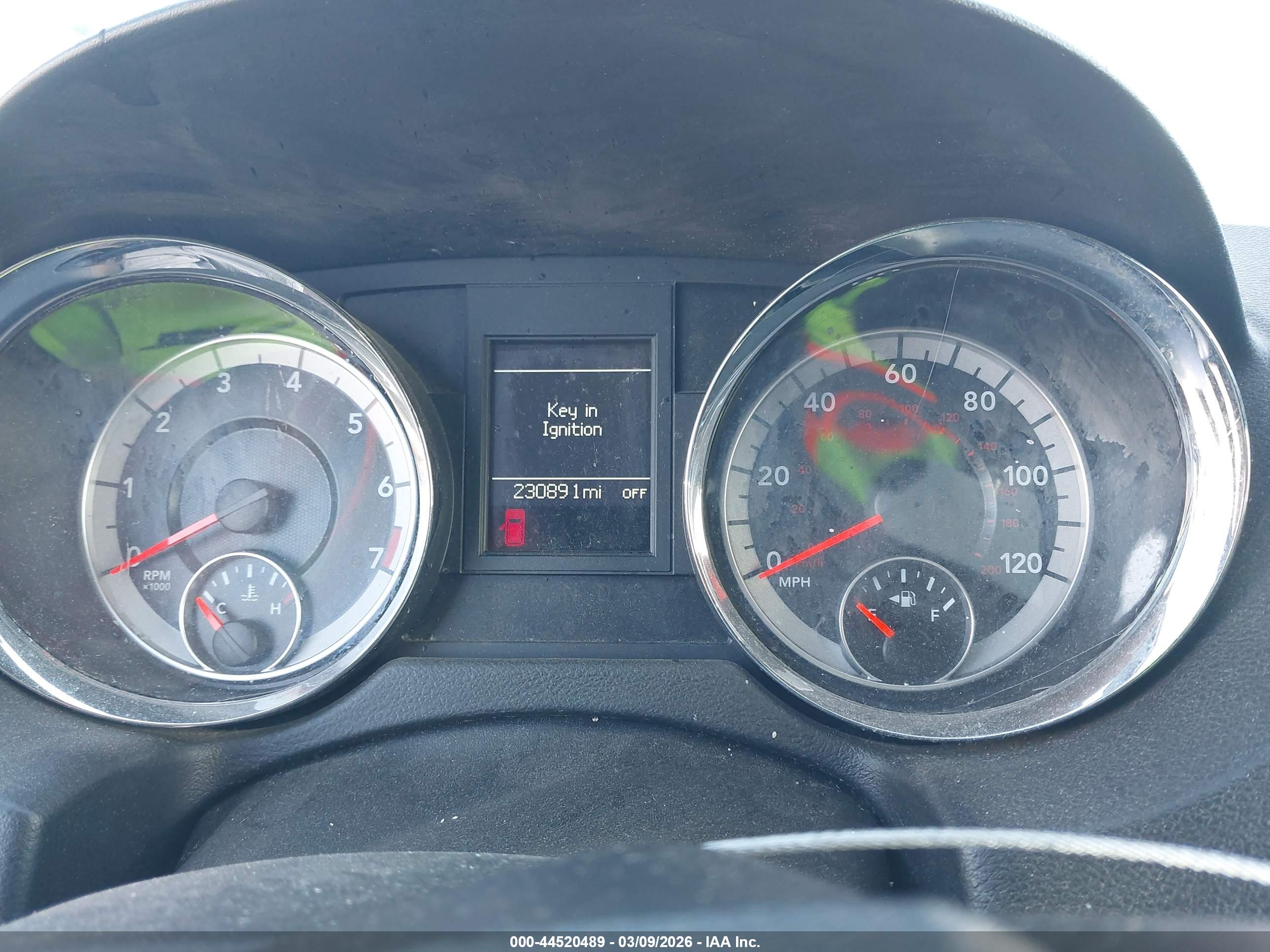 DODGE GRAND image 7