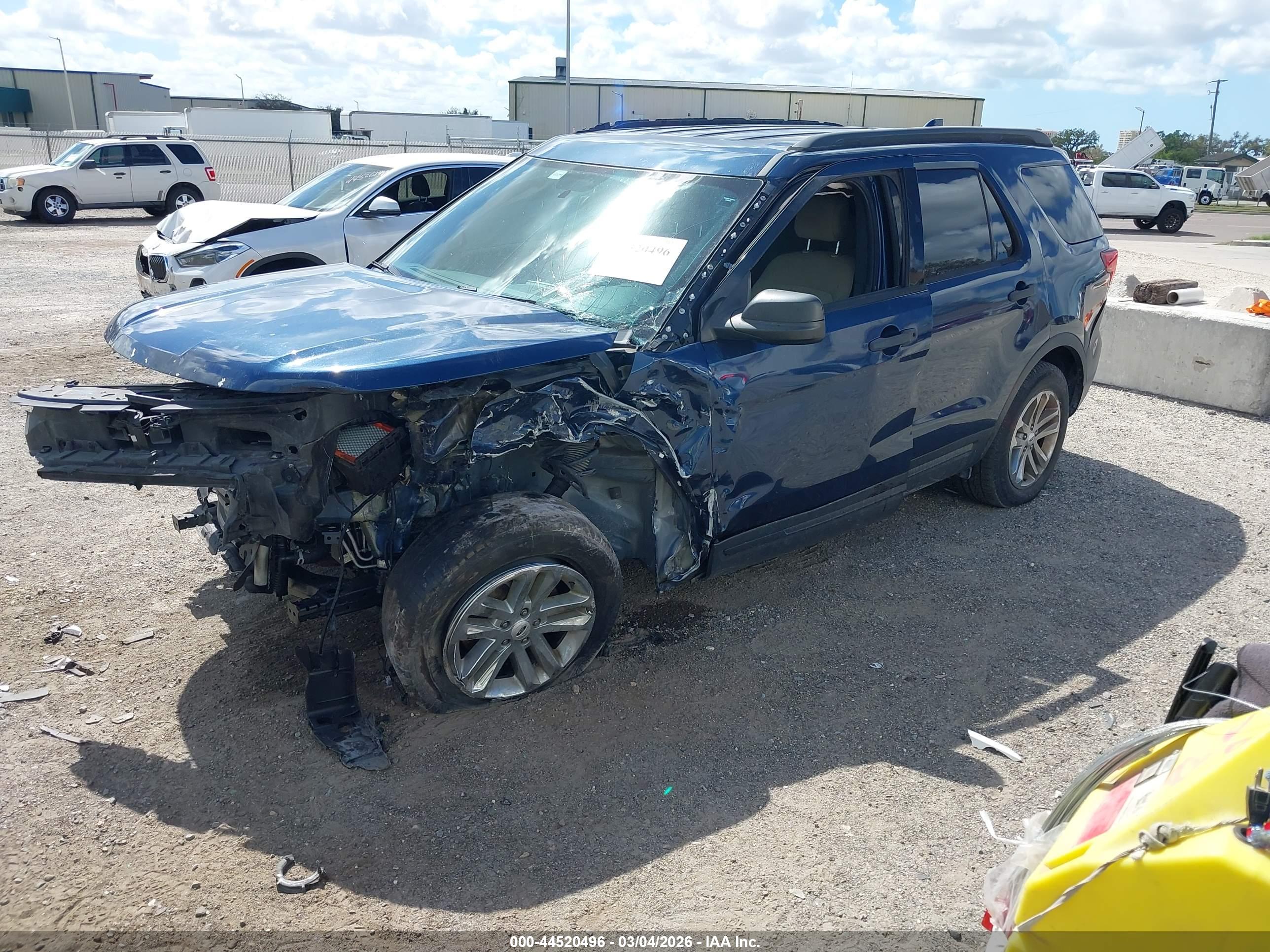 FORD EXPLORER image 2
