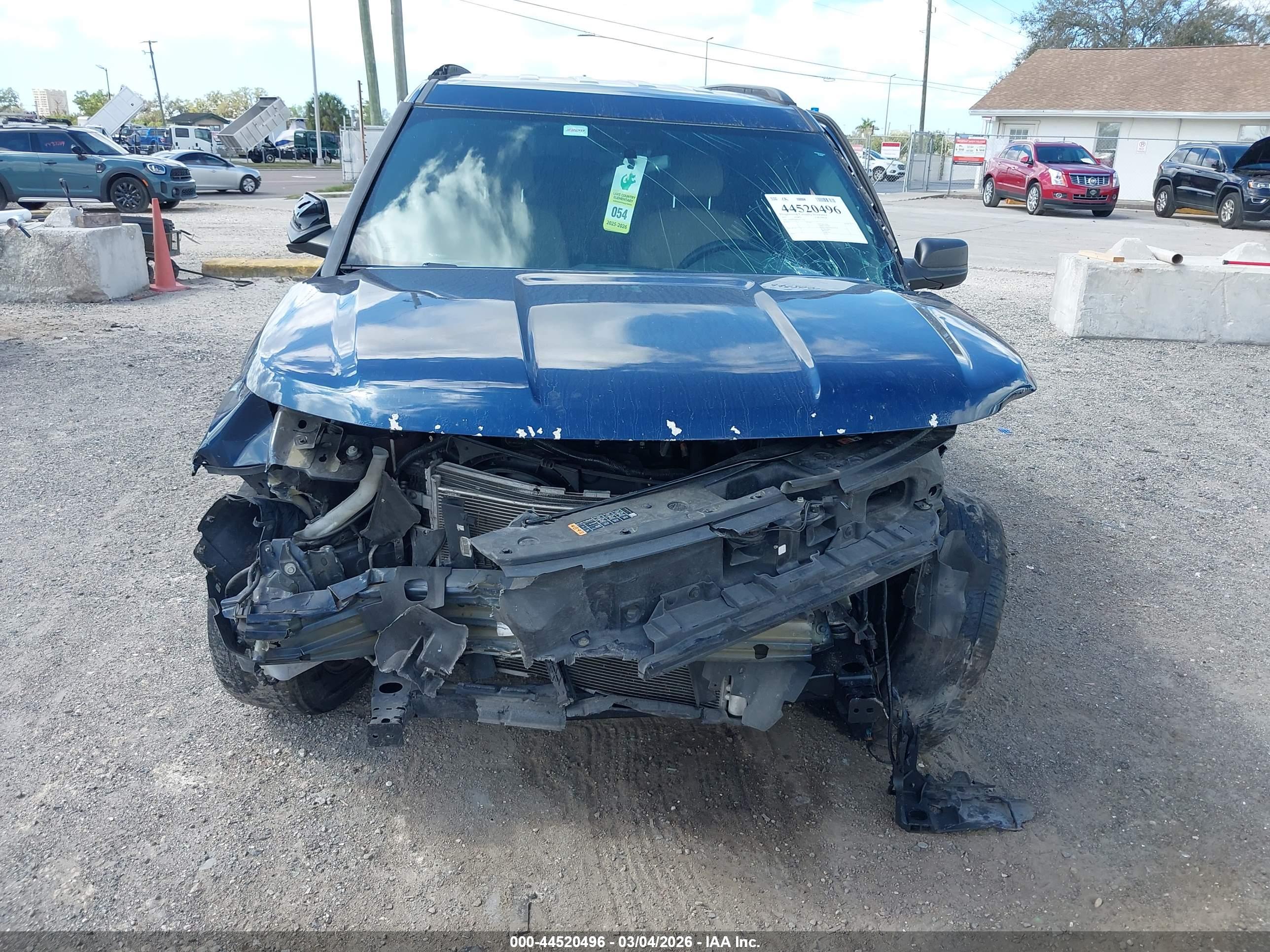 FORD EXPLORER image 6