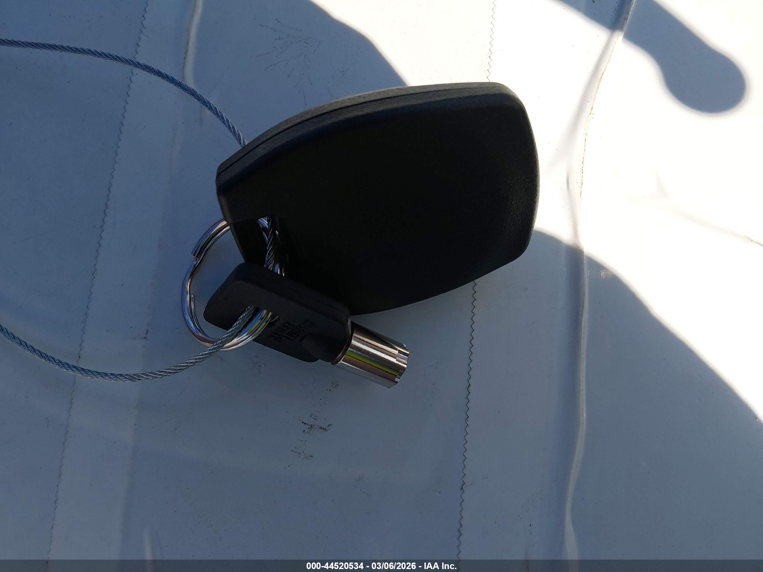 HARLEY-DAVIDSON FLTRX image 11